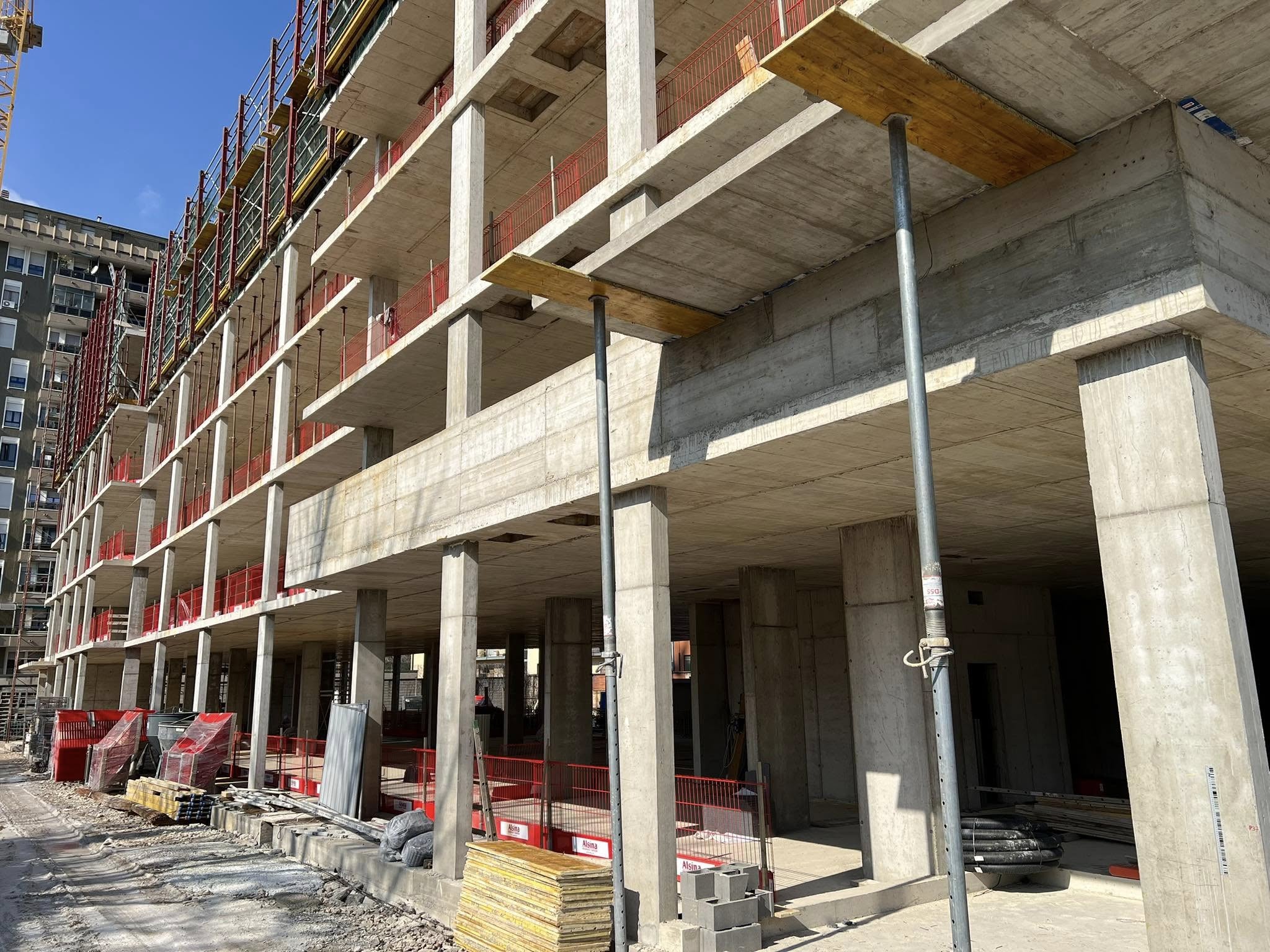immagine di galleria 'Residenza per Studenti Universitari in via Milanese'