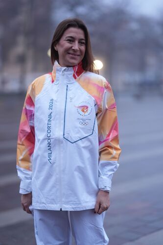 immagine di galleria 'La Fiamma Olimpica accende Sesto!'