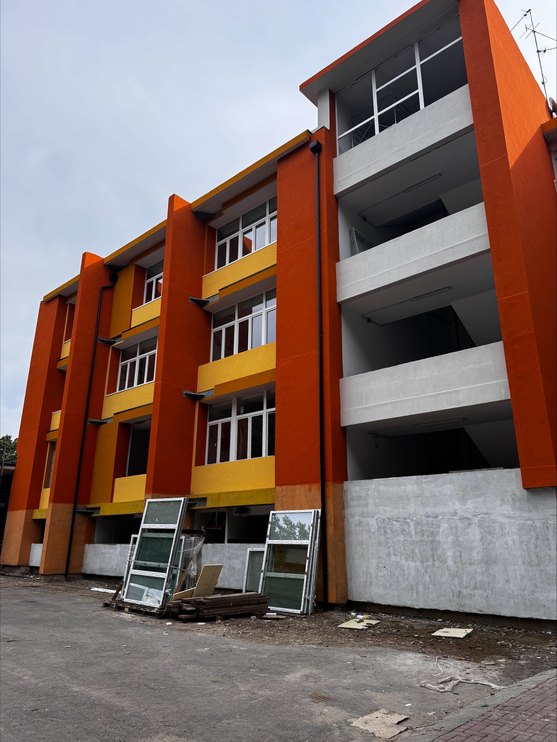 immagine di galleria 'Scuola Forlanini – PNRR'