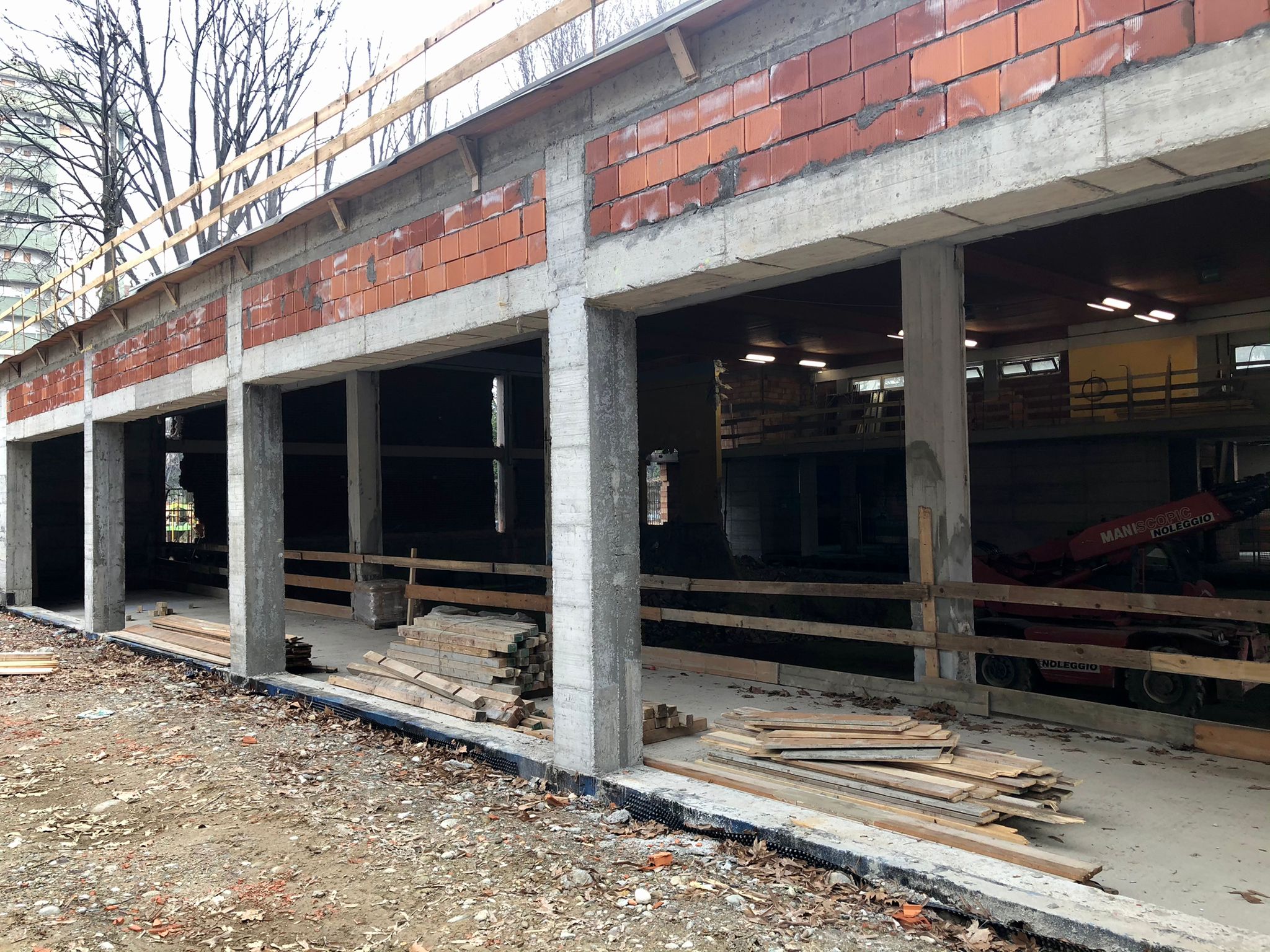 immagine di galleria 'Piscina De Gregorio'