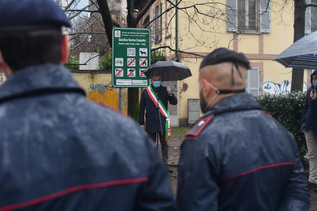 immagine di galleria 'Riqualificazione del giardino Norma Cossetto'