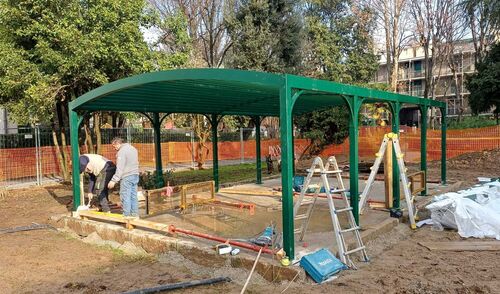immagine di galleria 'Continua la riqualificazione del giardino di villa Mylius -seconda parte'
