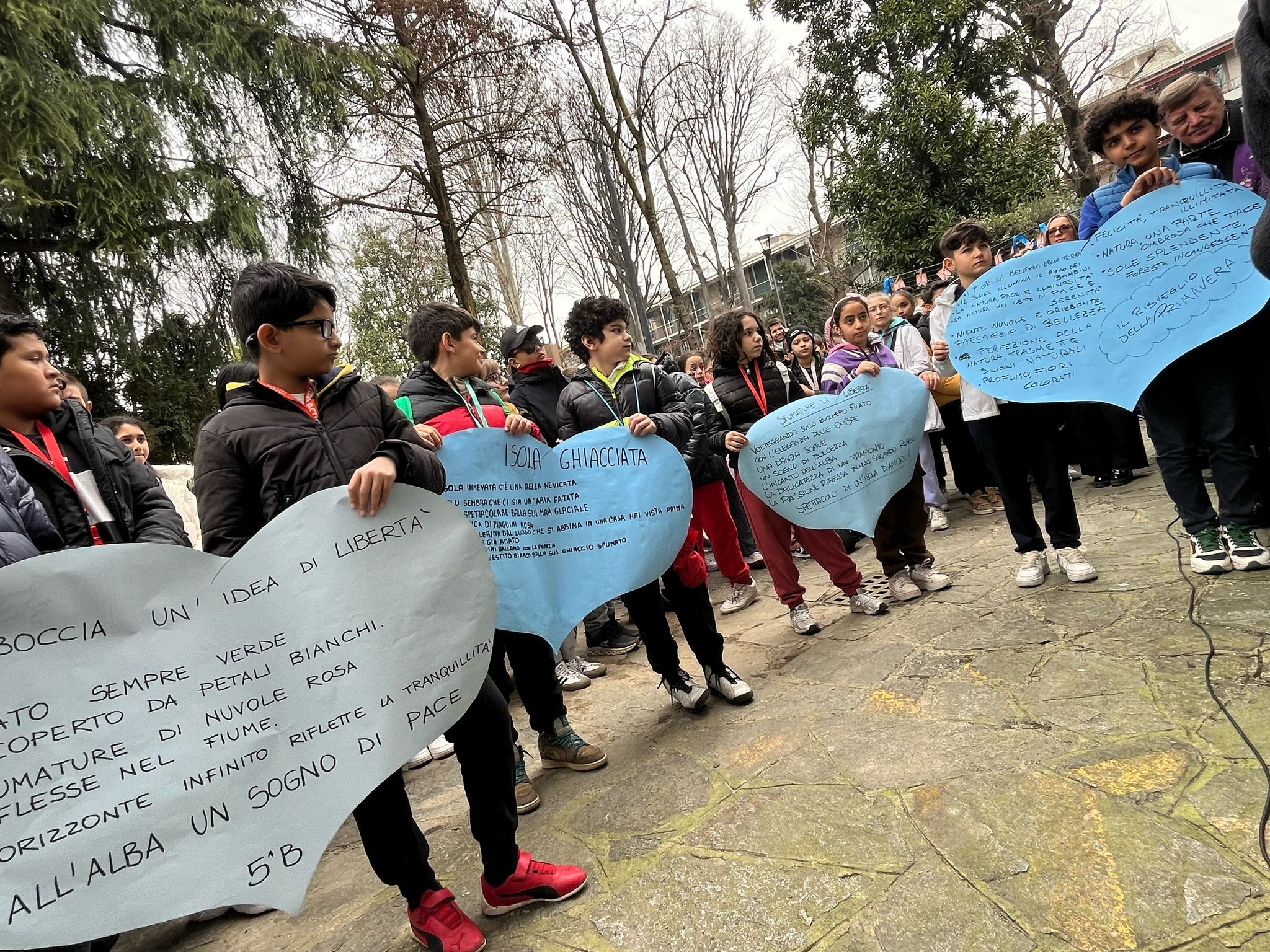 immagine di galleria 'E sia poesia 2025'