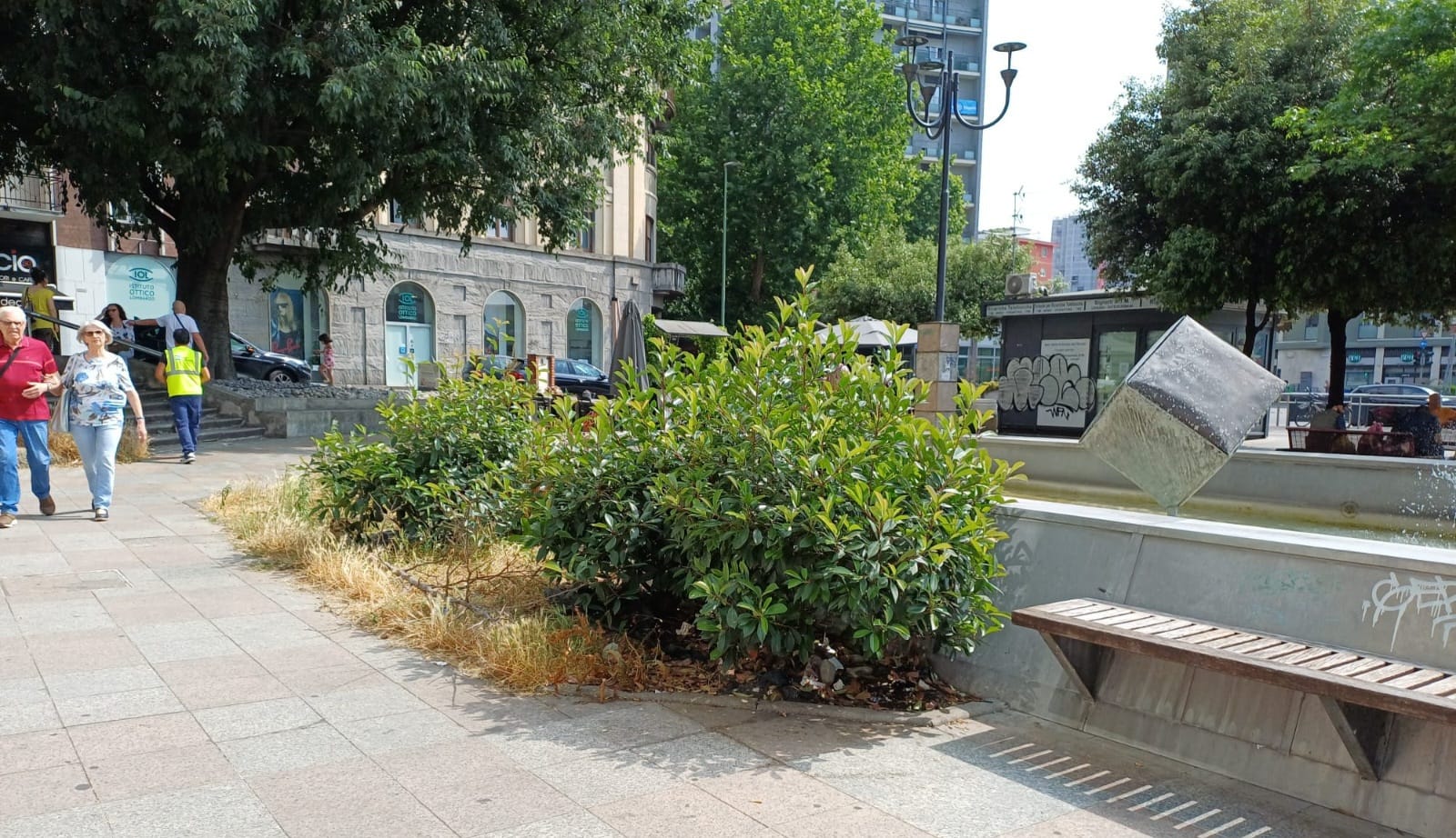 immagine di galleria '“Fontana Cubo” di piazza IV Novembre: il cantiere'