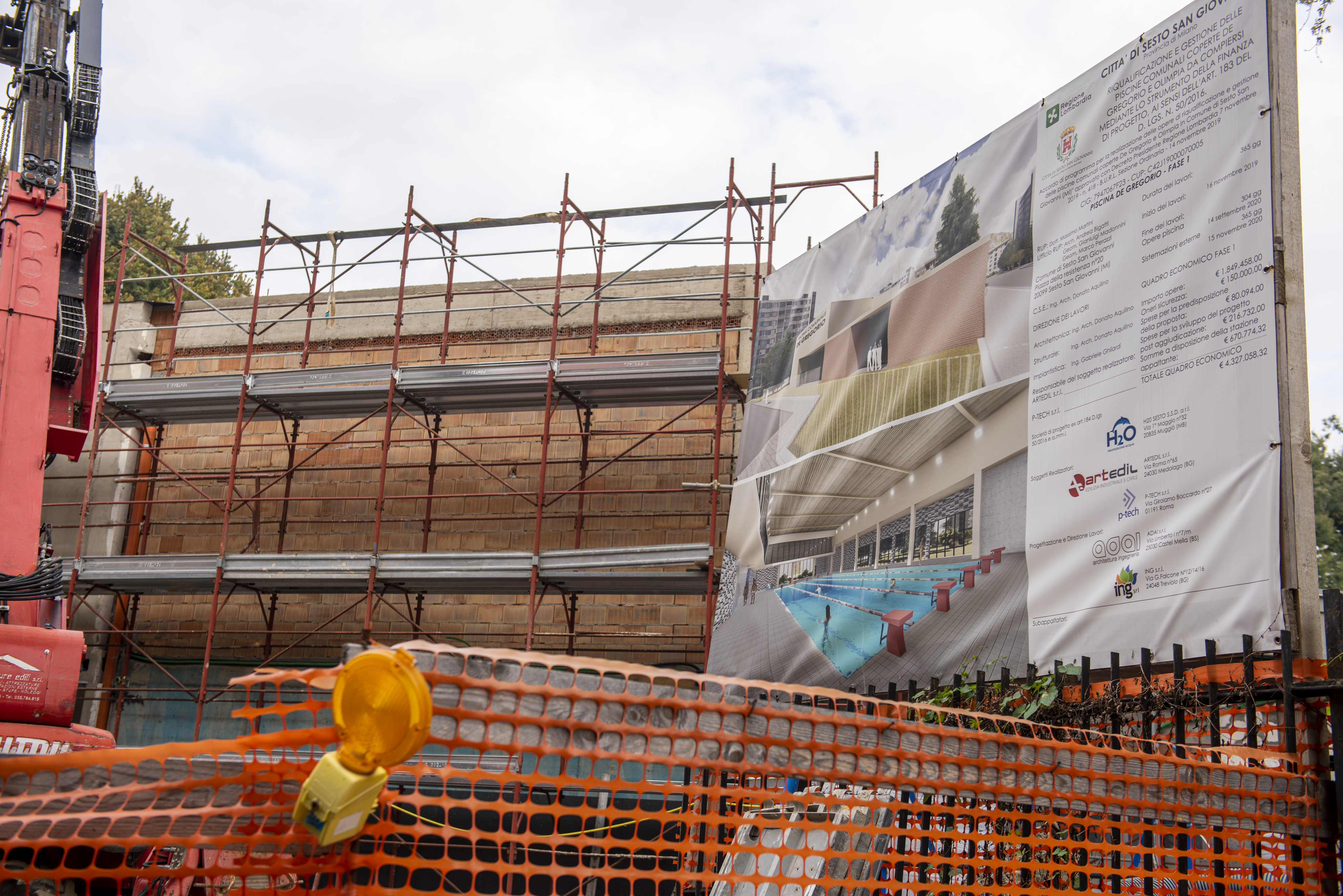 immagine di galleria 'Piscina De Gregorio'