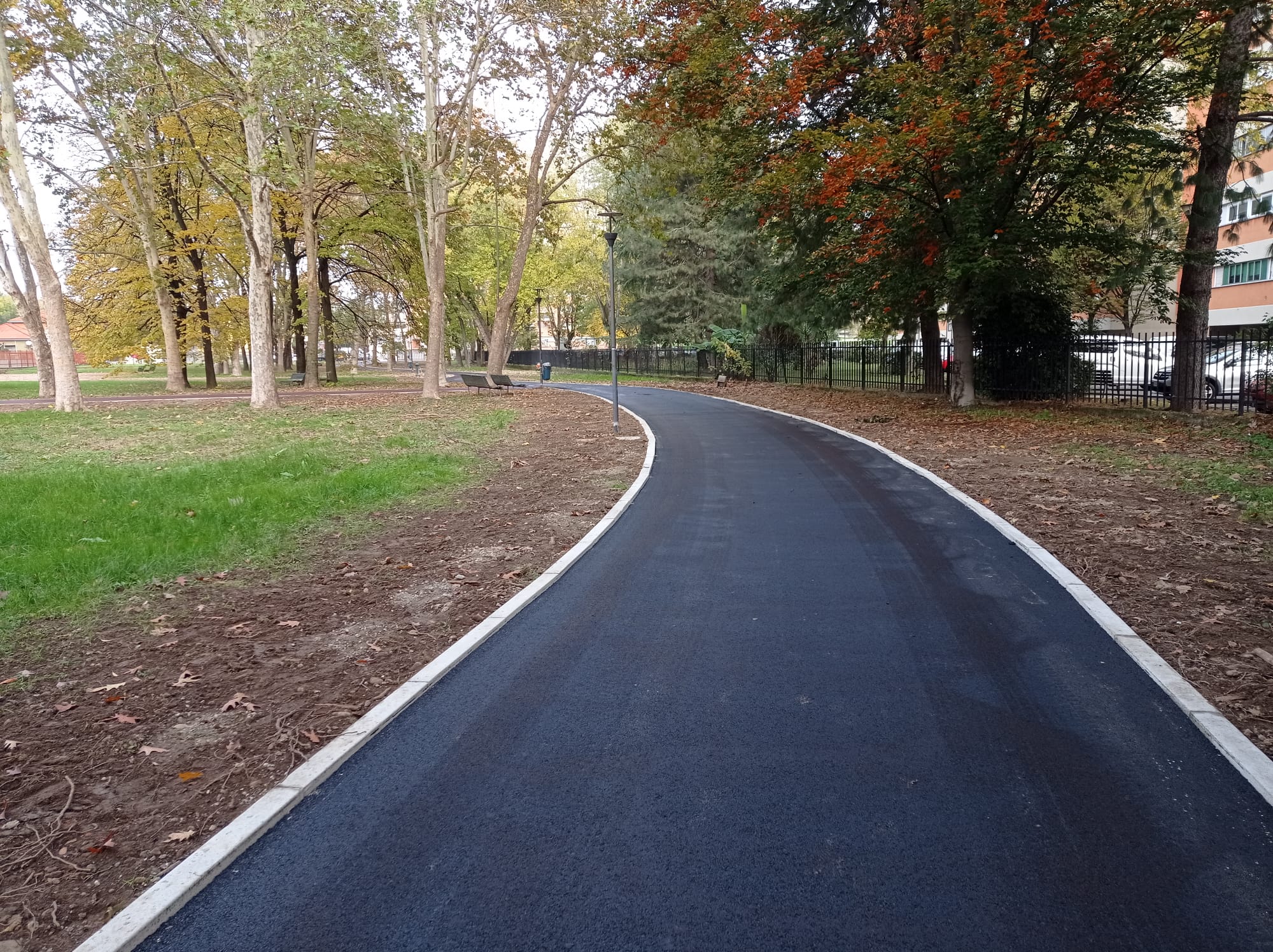 immagine di galleria 'Giardino ex Fornace: finiti i lavori'