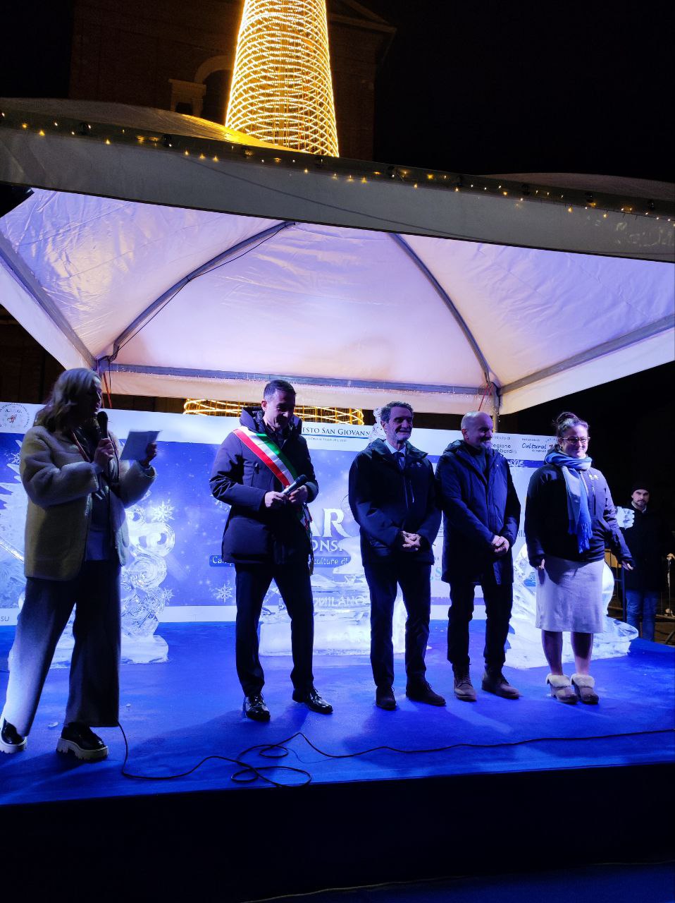 immagine di galleria 'World Ice Art Championship'