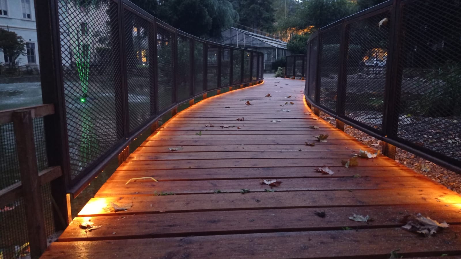 immagine di galleria 'Restyling del giardino di villa Mylius - prima parte'