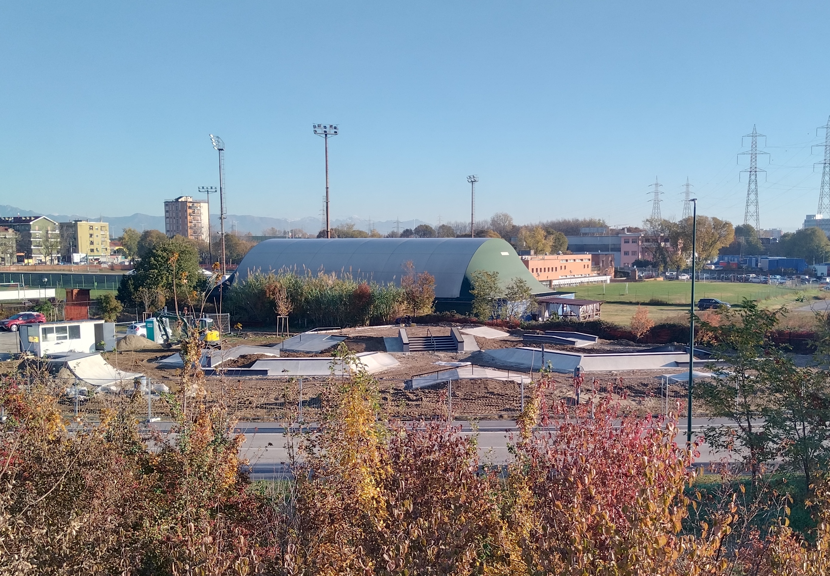 immagine di galleria 'Sixth plaza: le foto del cantiere dello skatepark nel Parco di Cascina Gatti'