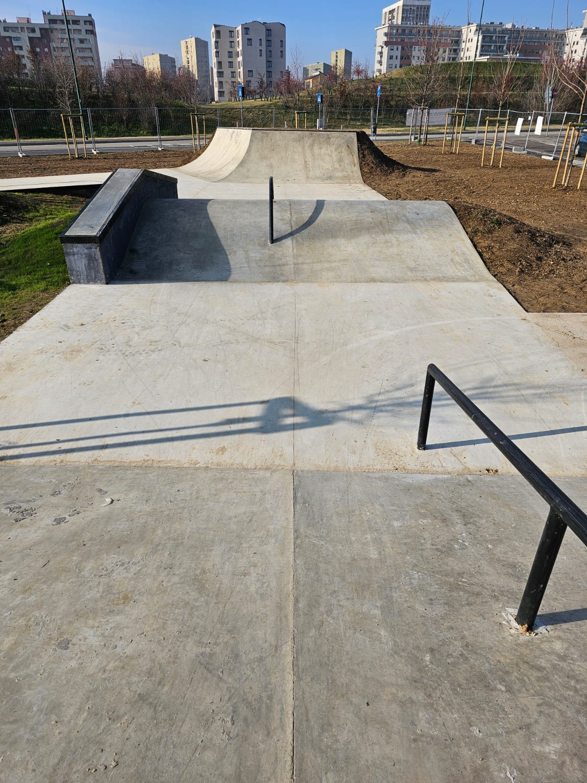 immagine di galleria 'Sixth plaza: le foto del cantiere dello skatepark nel Parco di Cascina Gatti'