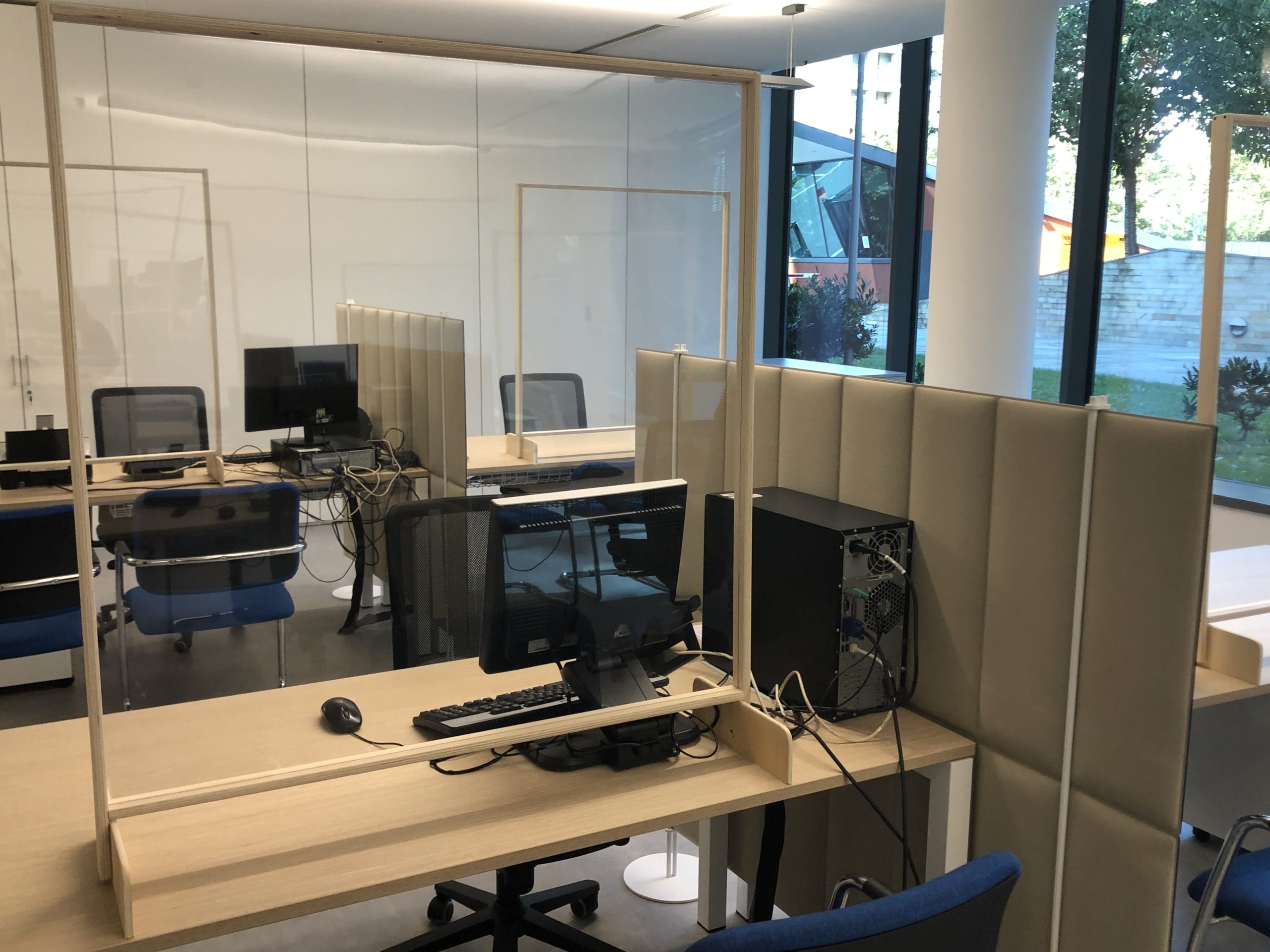 Un'immagine generica segnaposto con angoli arrotondati in una figura.