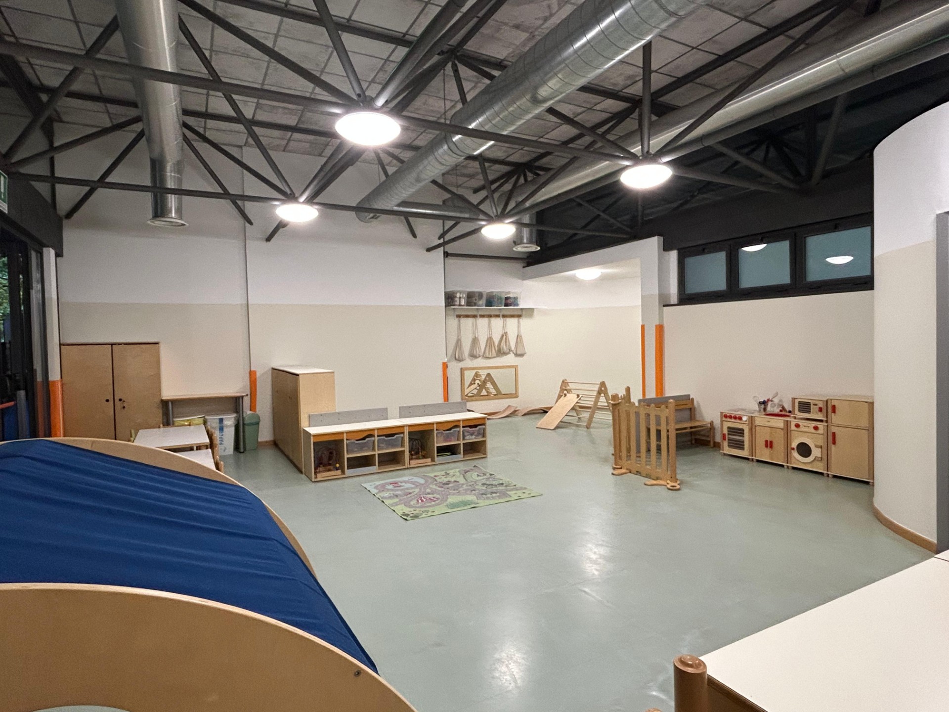 Un'immagine generica segnaposto con angoli arrotondati in una figura.