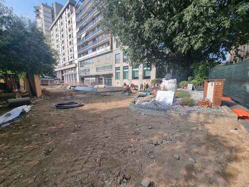 immagine di galleria 'Riqualificazione piazza IV Novembre'