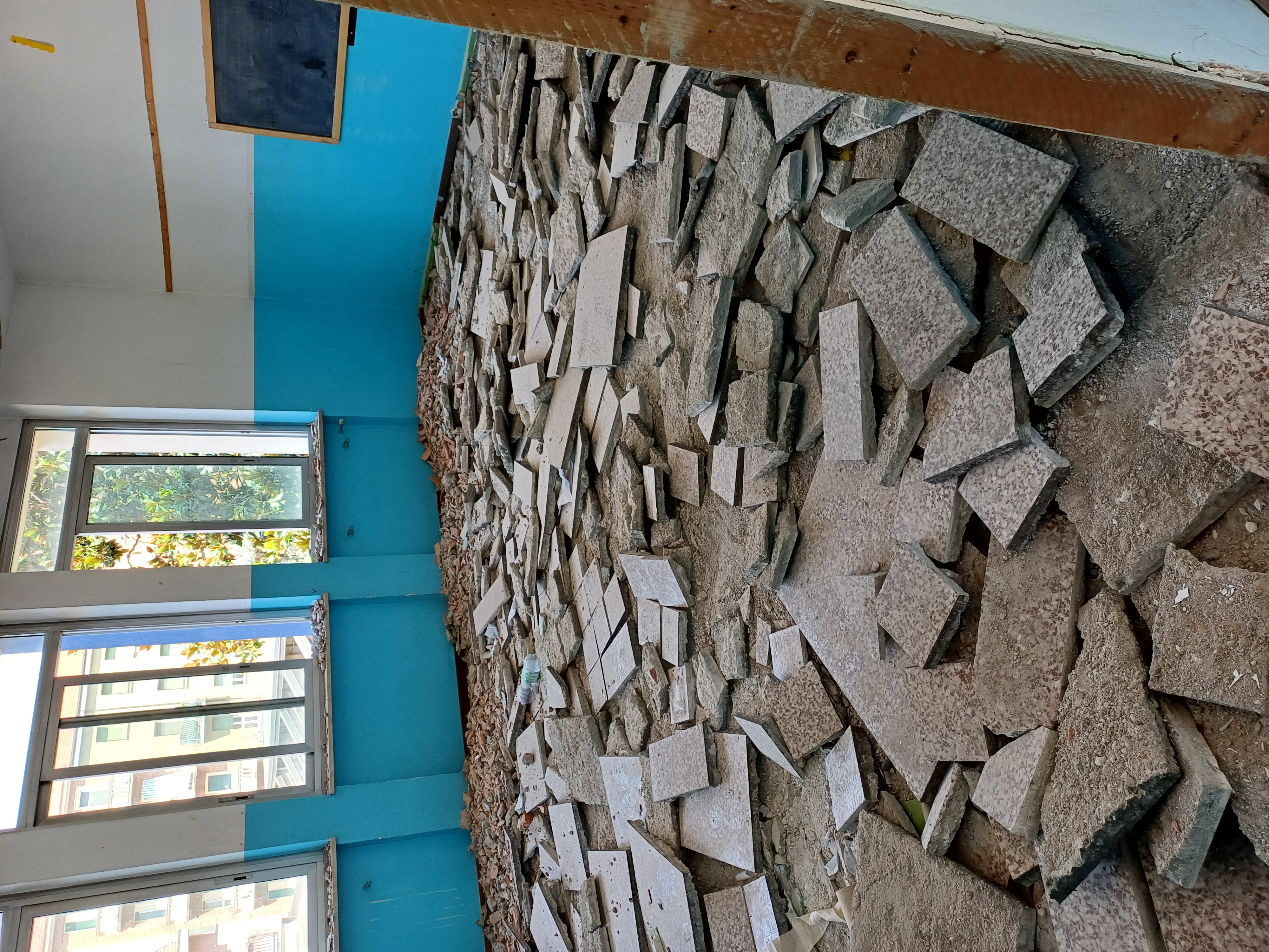 immagine di galleria 'Scuola Oriani: il cantiere'