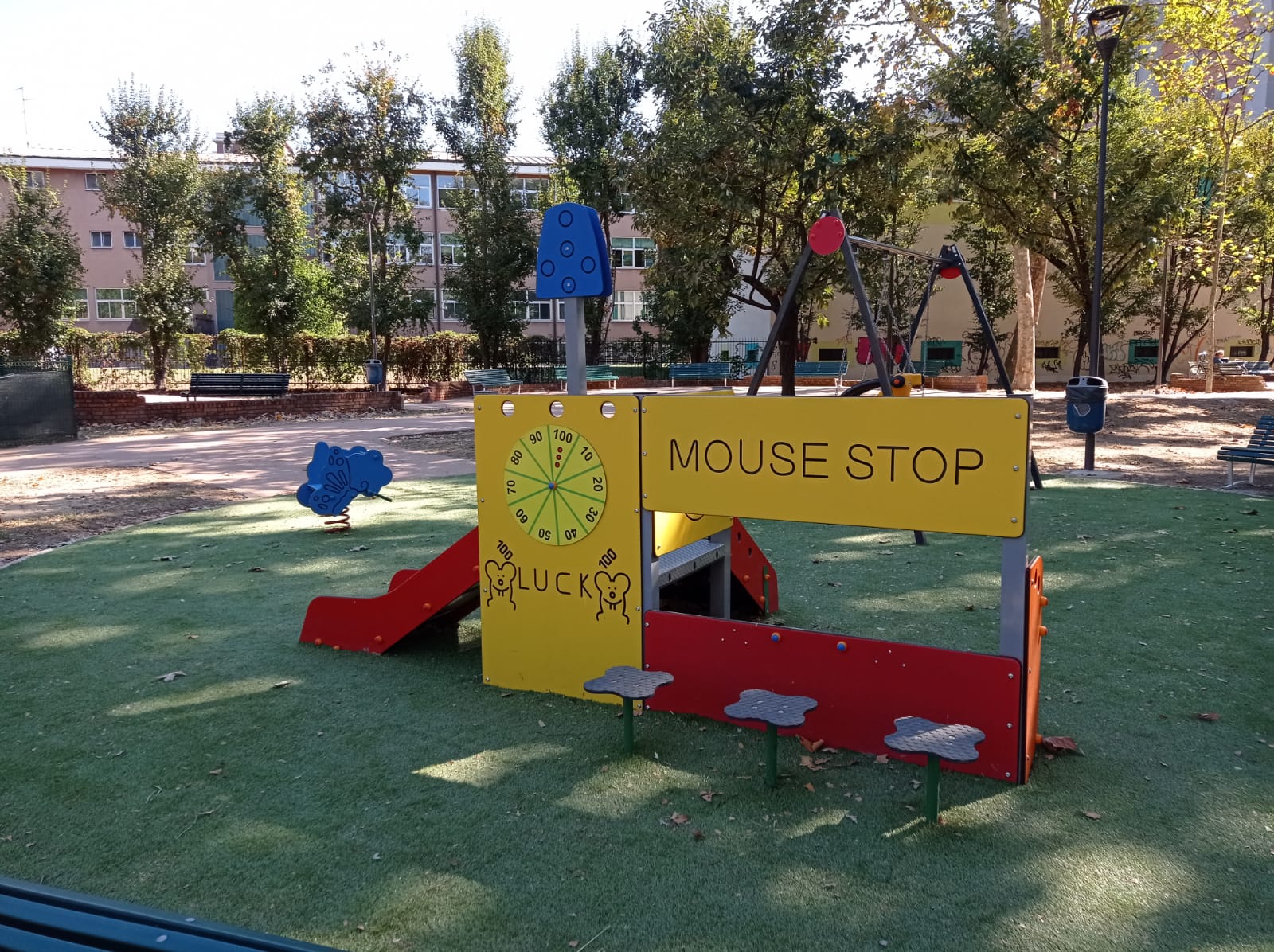 immagine di galleria 'Riqualificazione del giardino Norma Cossetto'