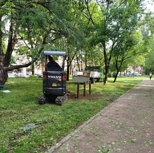 immagine di galleria 'Lavori di riqualificazione al Giardino Spazio Arte – Sandro Pertini'