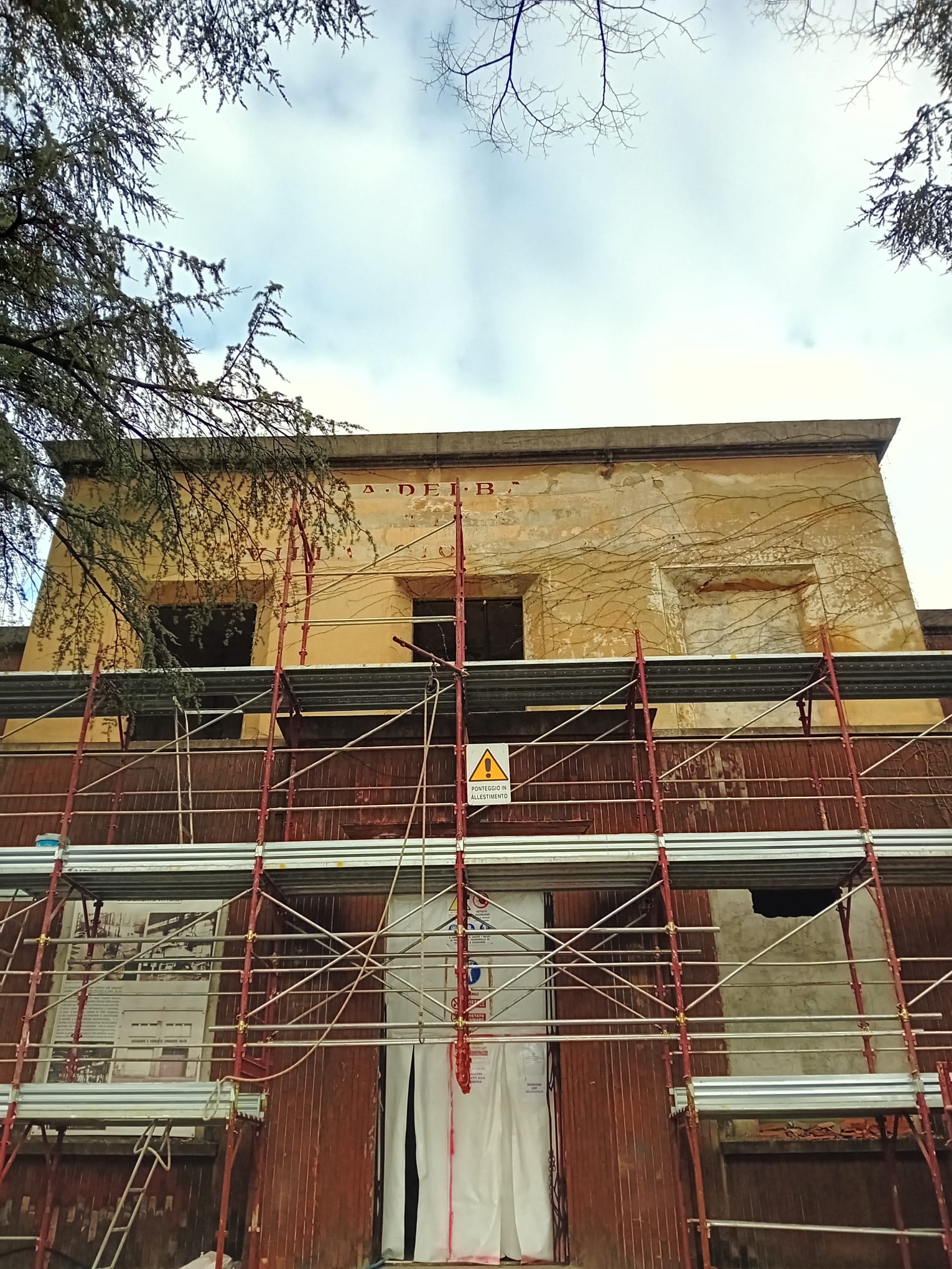 immagine di galleria 'Casa dei Bambini Montessori: centro polifunzionale per la famiglia'