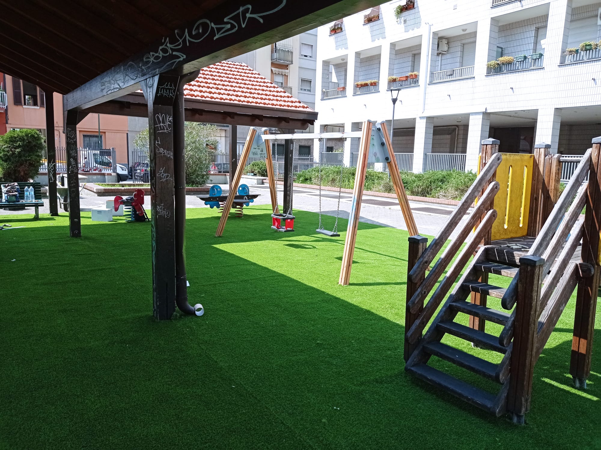 immagine di galleria 'Il Giardino delle colonne'