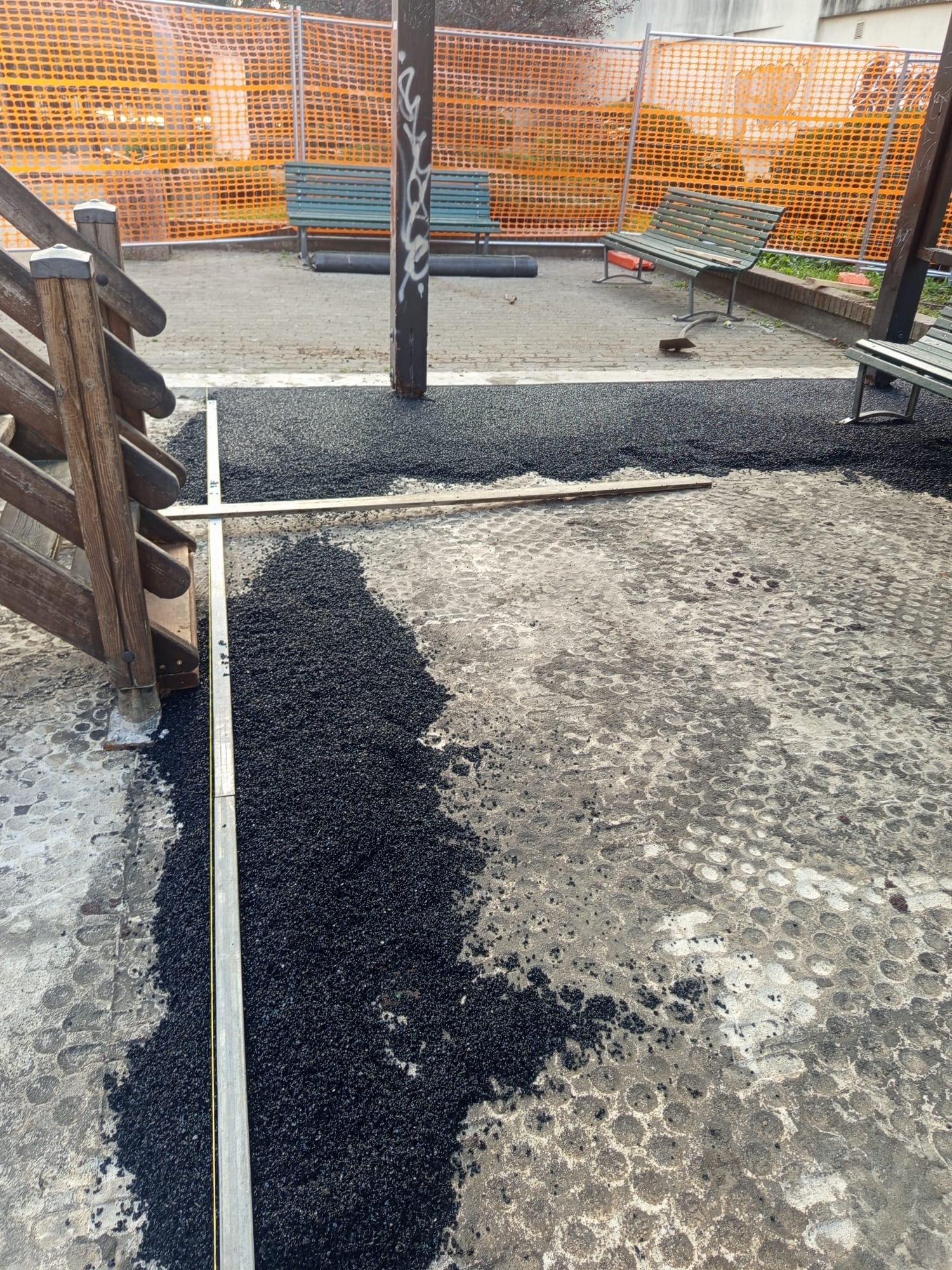 immagine di galleria 'Il Giardino delle colonne'