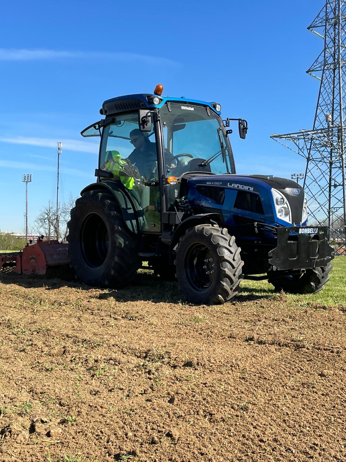 immagine di galleria 'Prato fiorito alla Bergamella'