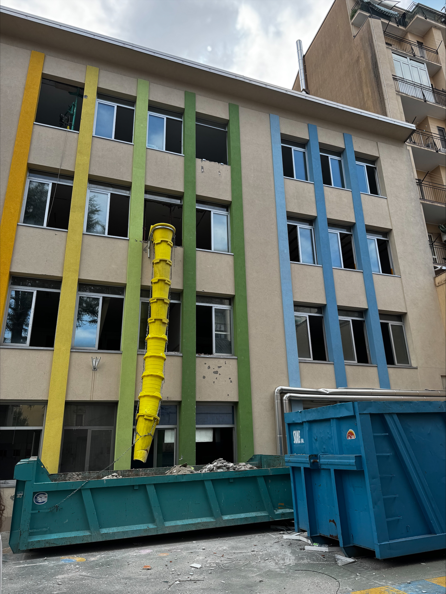 immagine di galleria 'Scuola Oriani: il cantiere'