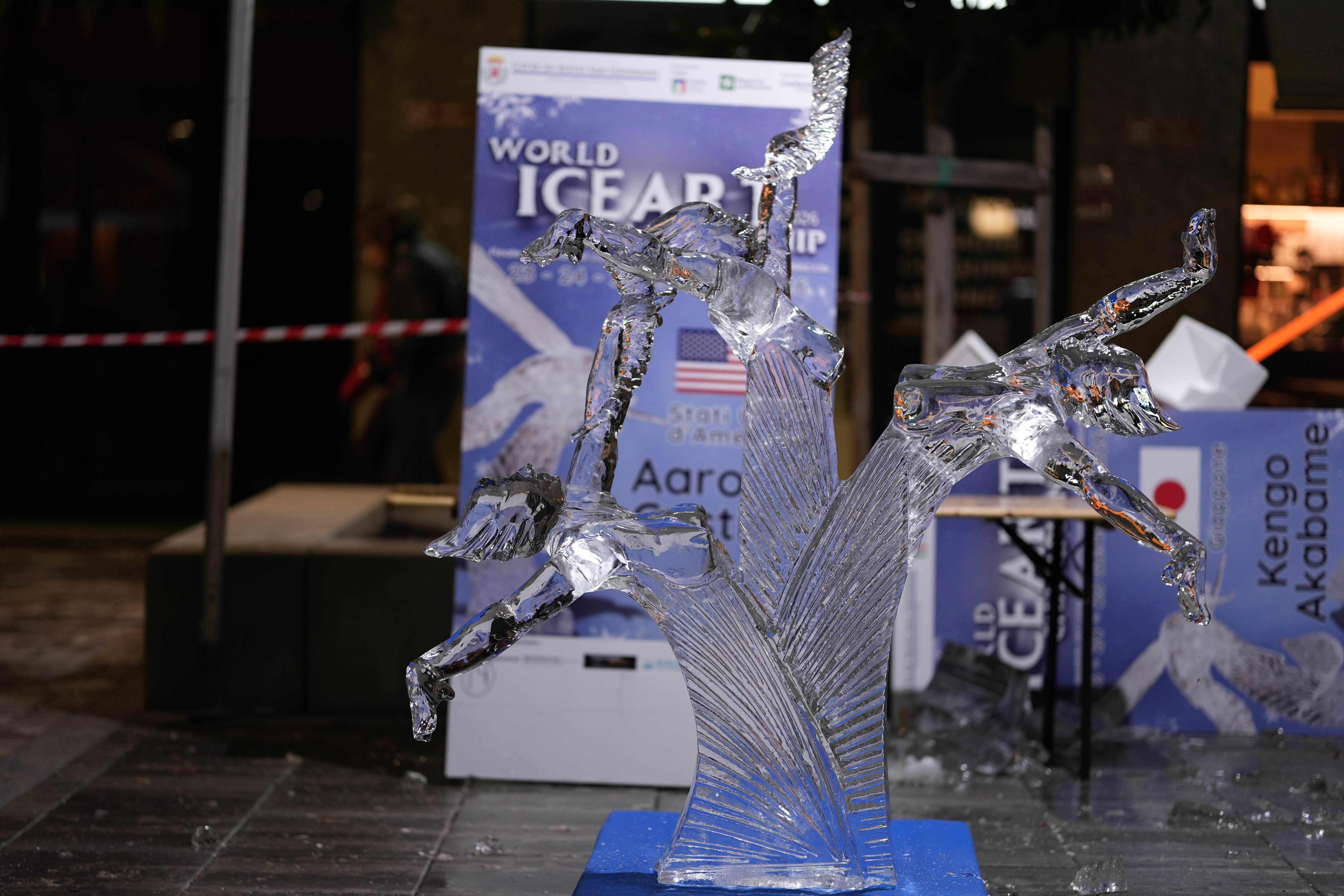 immagine di galleria 'Finale assoluta del Campionato “World Ice Art Championship”'