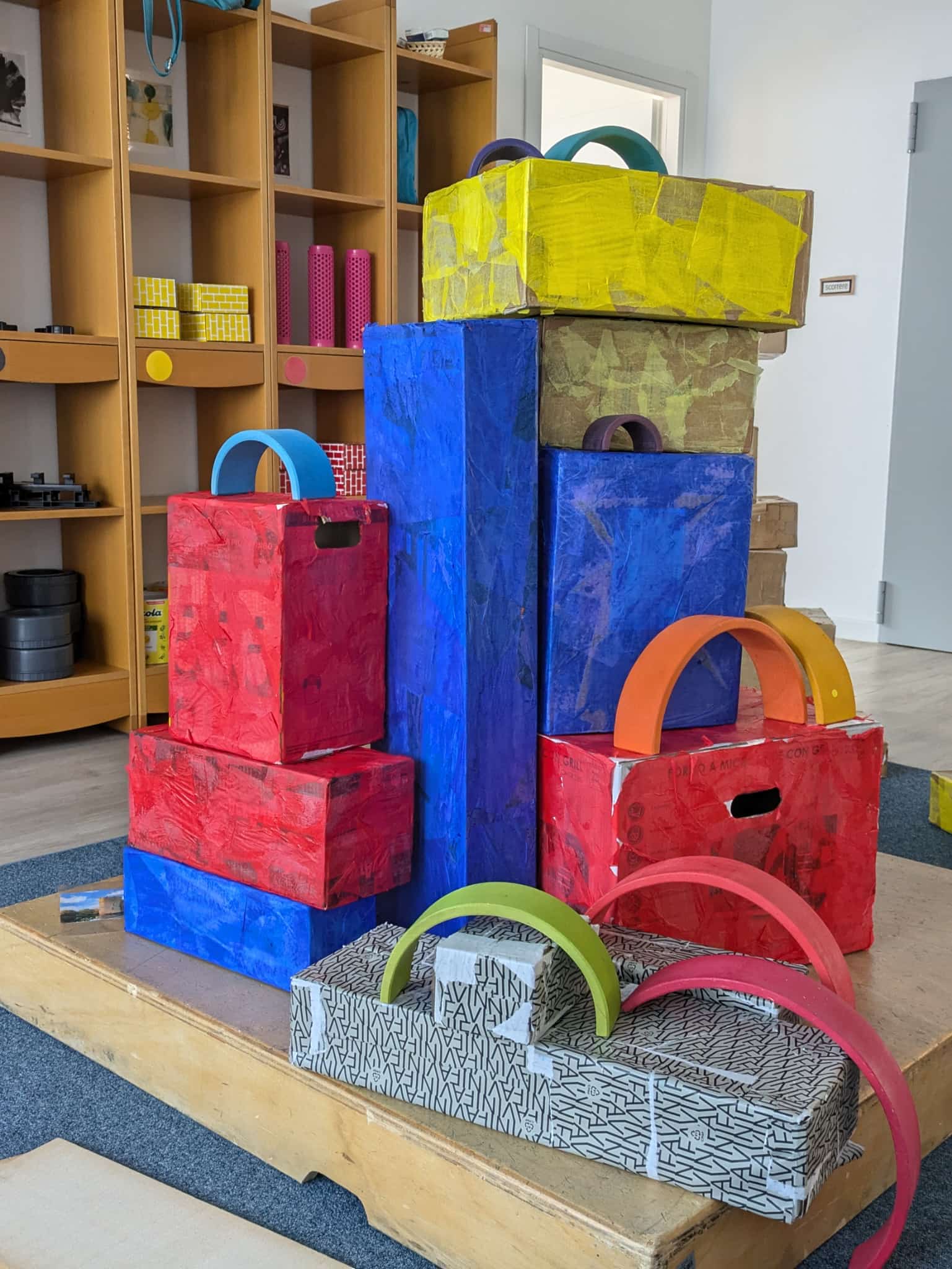 immagine di galleria 'Piccoli & Grandi'