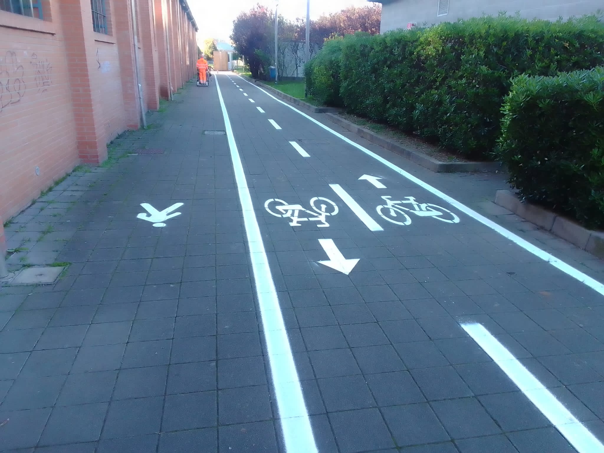 immagine di galleria 'Bicipolitana: la ciclabile di collegamento con il polo universitario di via Adamello'