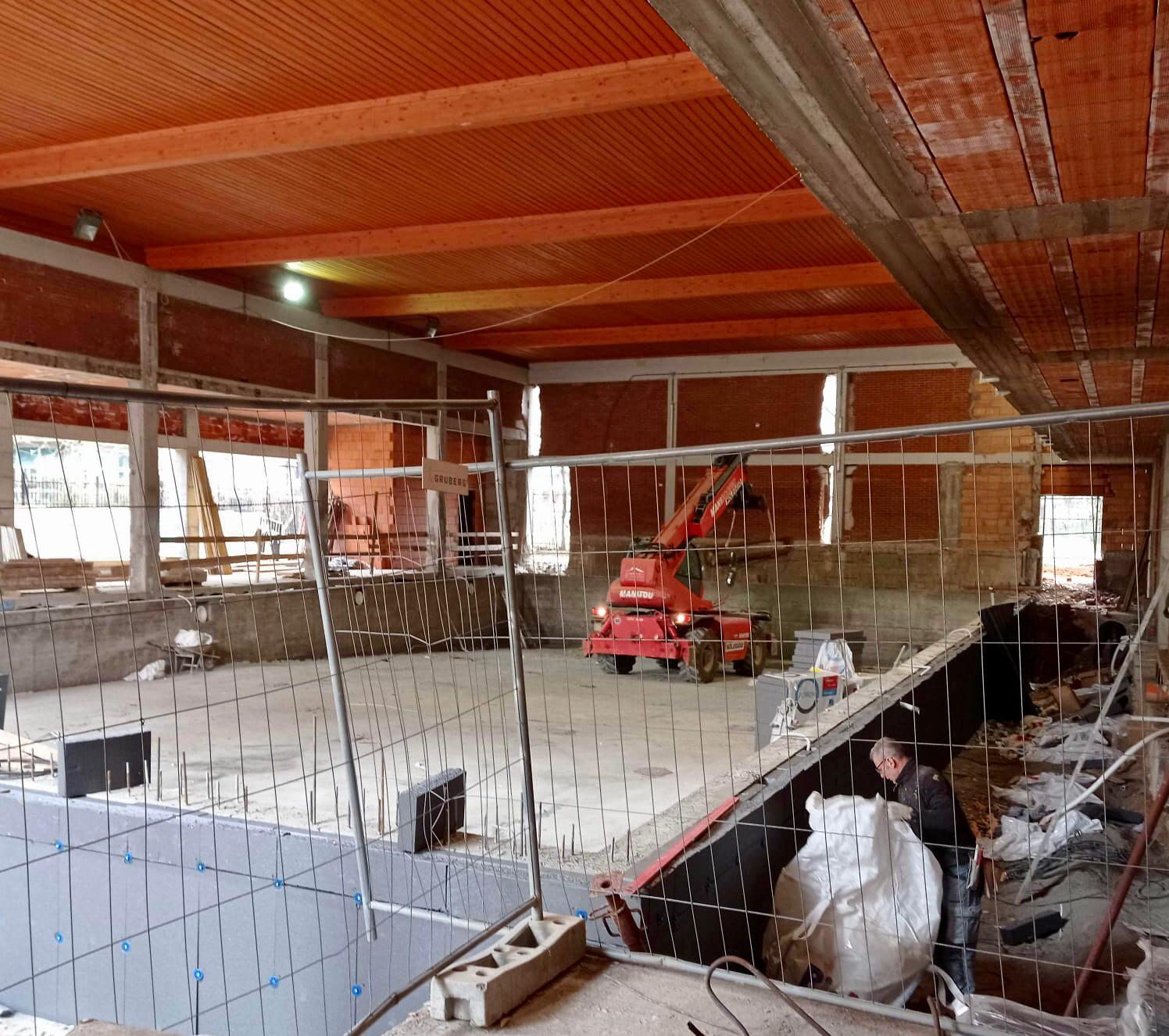 immagine di galleria 'Piscina De Gregorio'