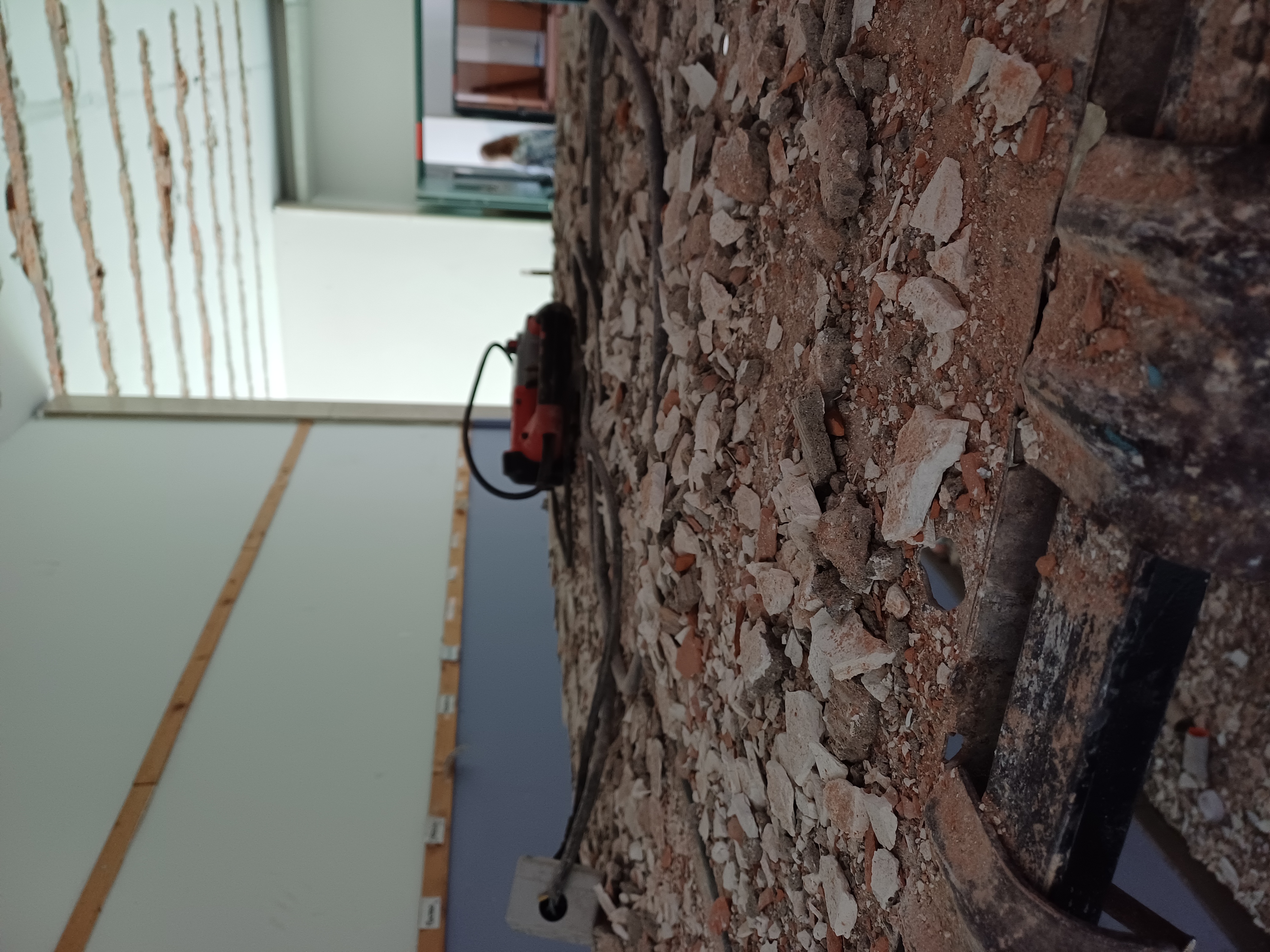 immagine di galleria 'Scuola Oriani: il cantiere'