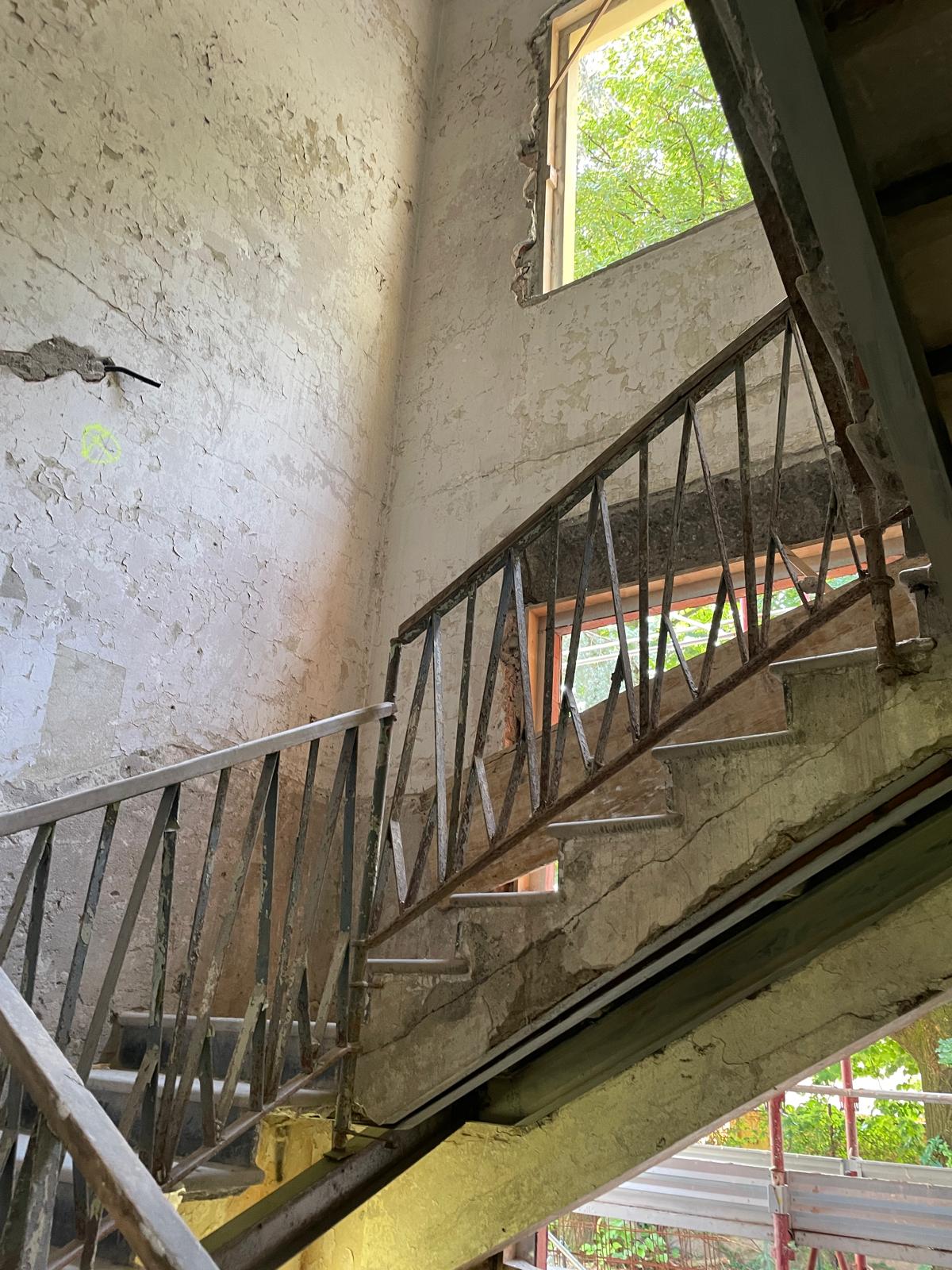 immagine di galleria 'Casa dei Bambini Montessori: centro polifunzionale per la famiglia'