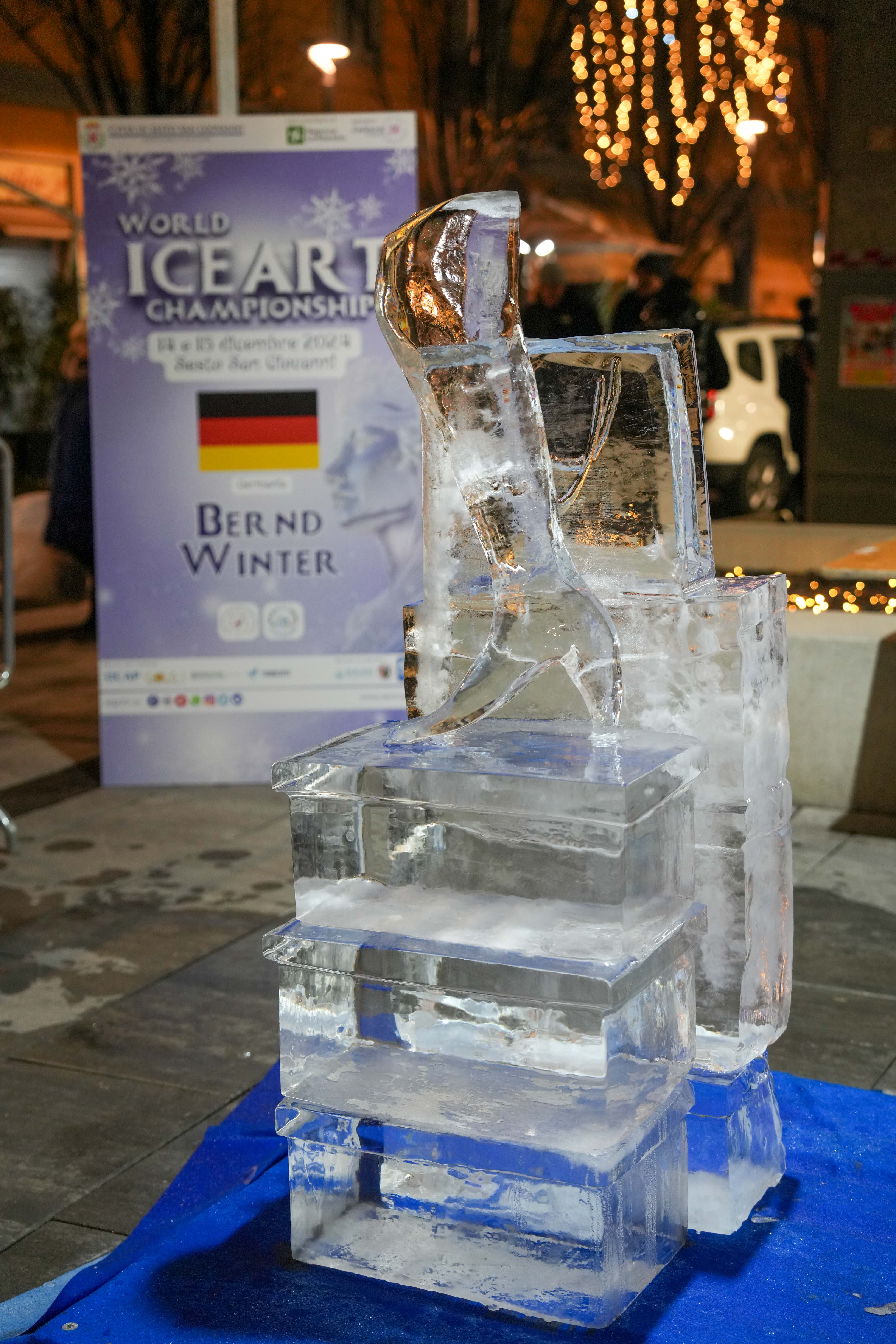 immagine di galleria 'World Ice Art Championship'
