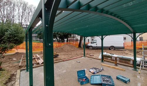 immagine di galleria 'Continua la riqualificazione del giardino di villa Mylius -seconda parte'