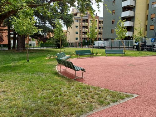 immagine di galleria 'Riqualificazione del giardino Bazzega'