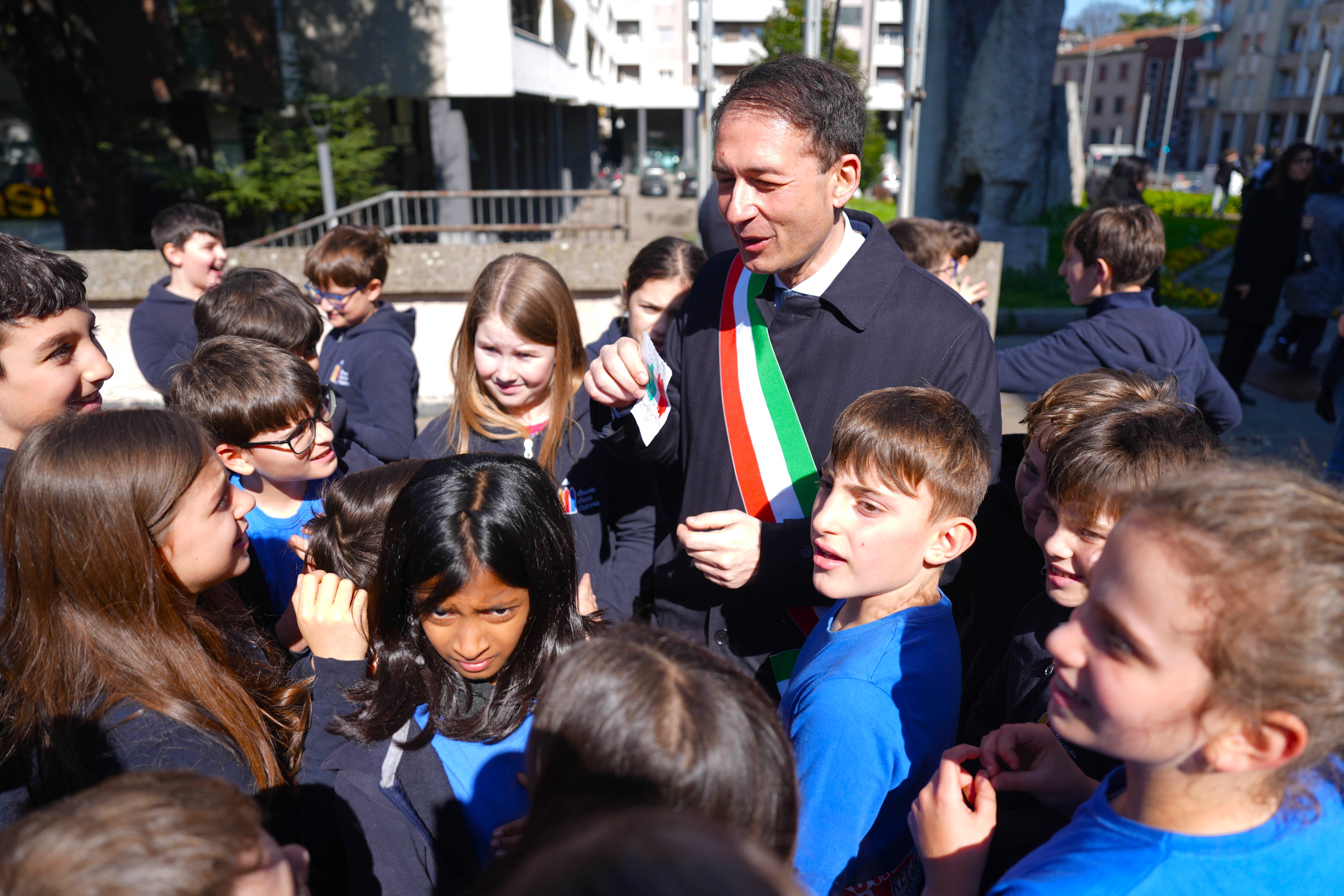 immagine di galleria 'Giornata dell’Unità Nazionale, della Costituzione, dell’Inno e della Bandiera 2025'