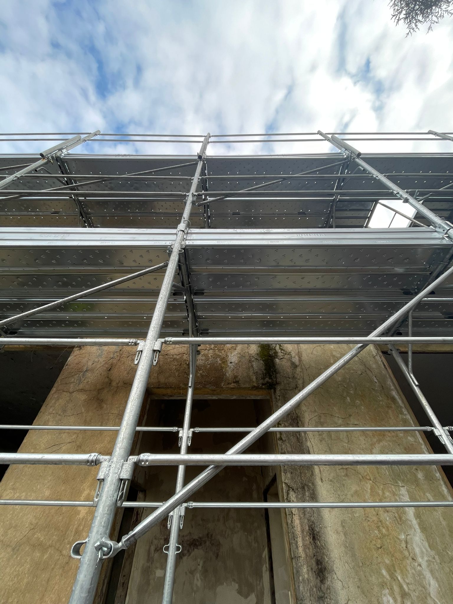 immagine di galleria 'Casa dei Bambini Montessori: centro polifunzionale per la famiglia'