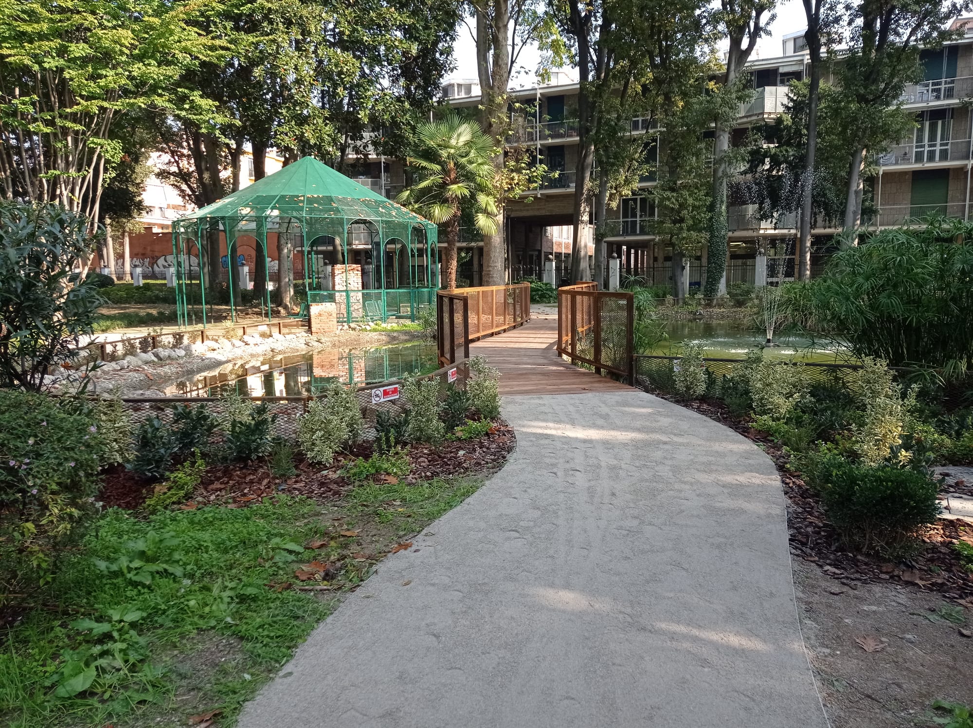 immagine di galleria 'Restyling del giardino di villa Mylius - prima parte'