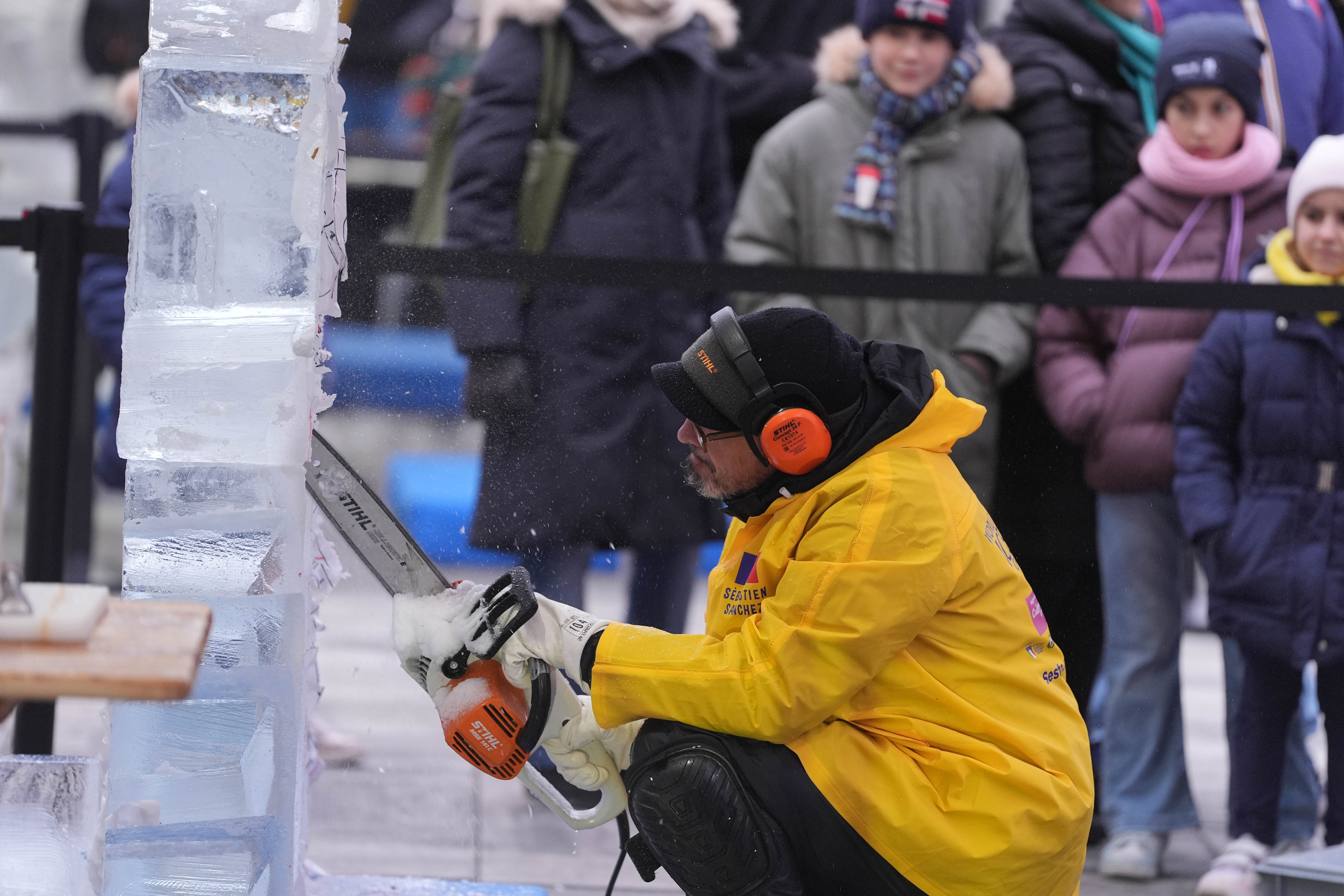 immagine di galleria 'Finale assoluta del Campionato “World Ice Art Championship”'