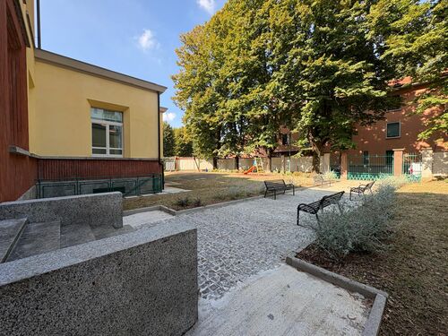 immagine di galleria 'Casa dei Bambini Montessori: centro polifunzionale per la famiglia'