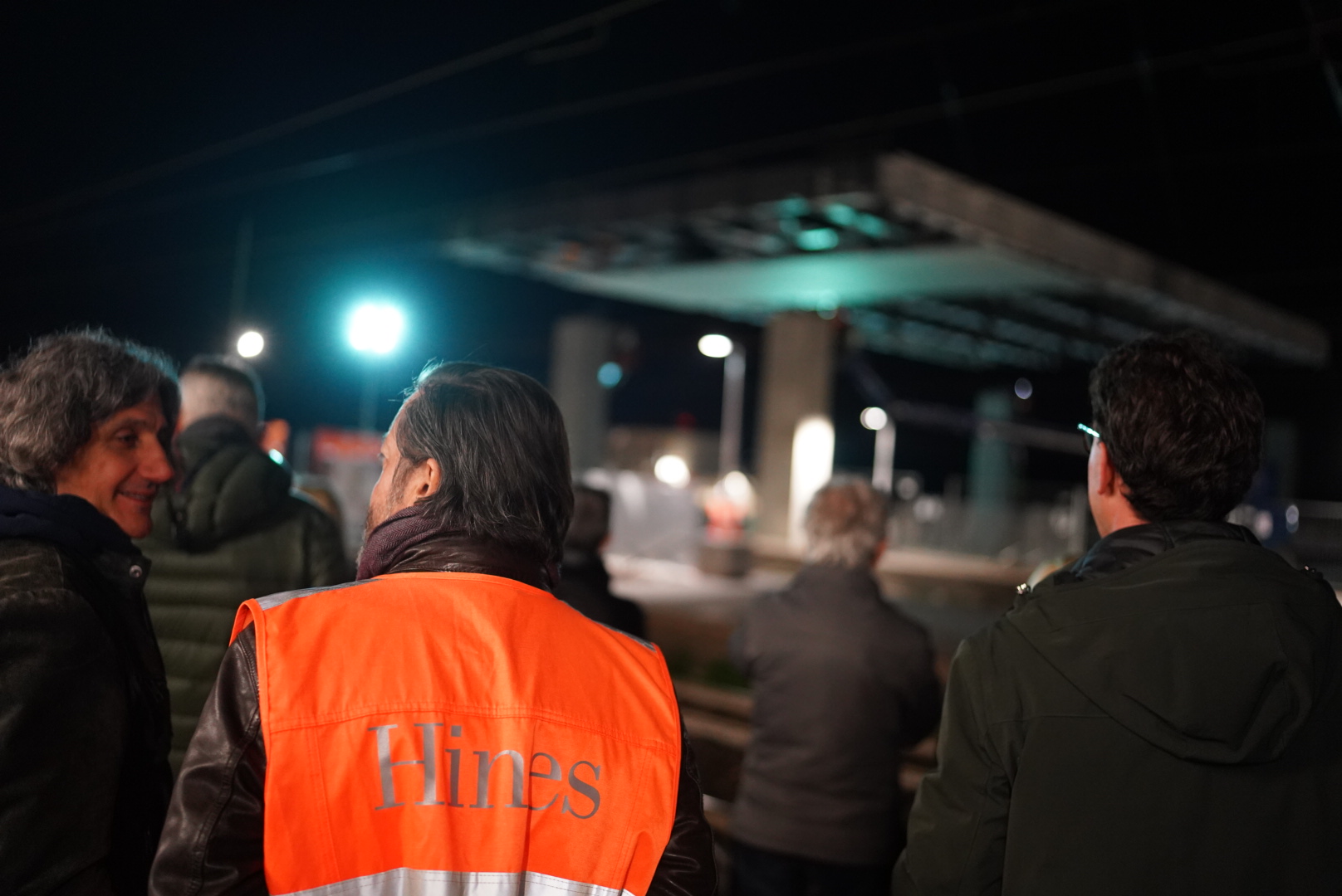 immagine di galleria 'Stazione a ponte e piazza I° Maggio'