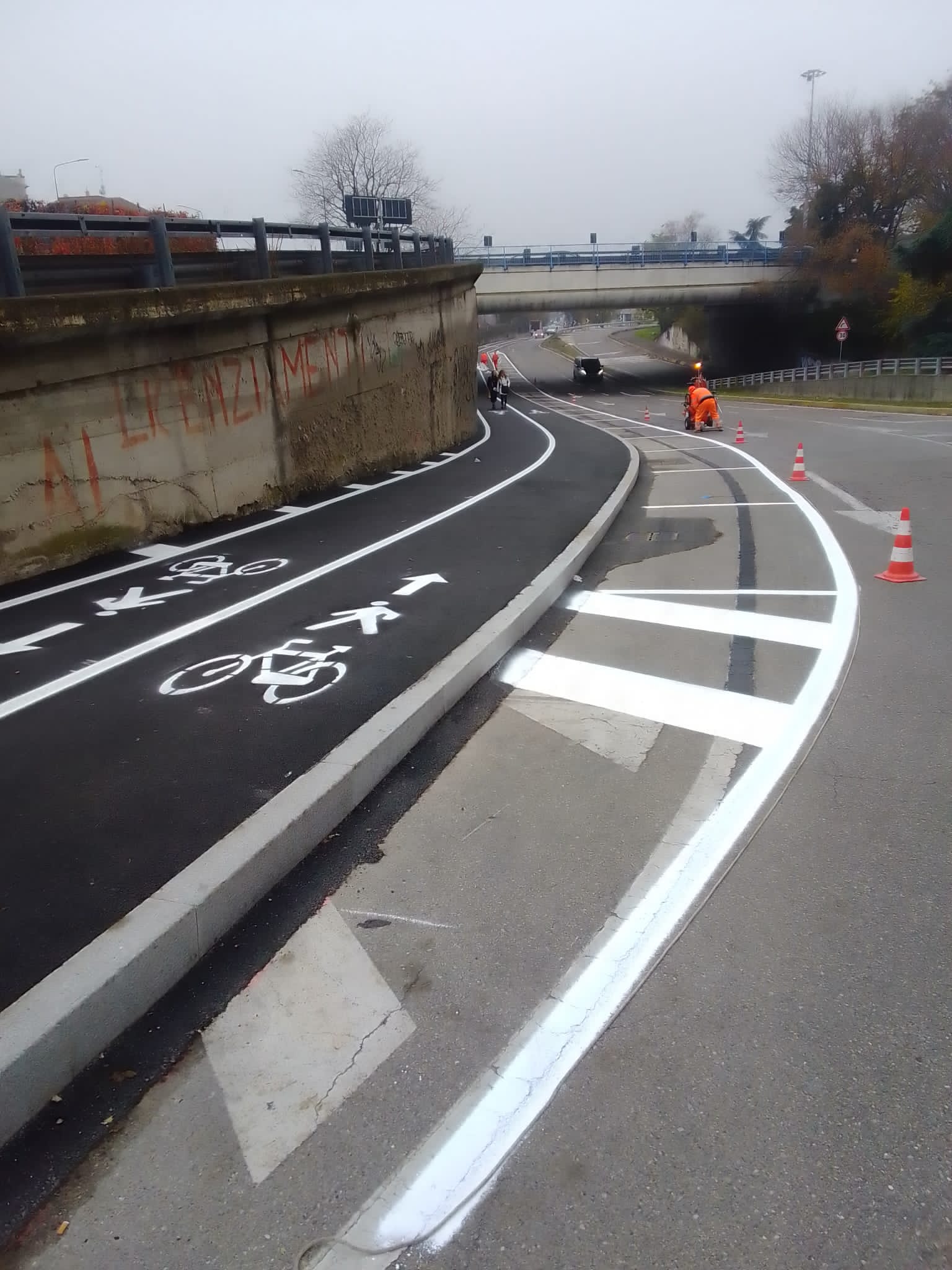 immagine di galleria 'Bicipolitana: la ciclabile di collegamento con il polo universitario di via Adamello'