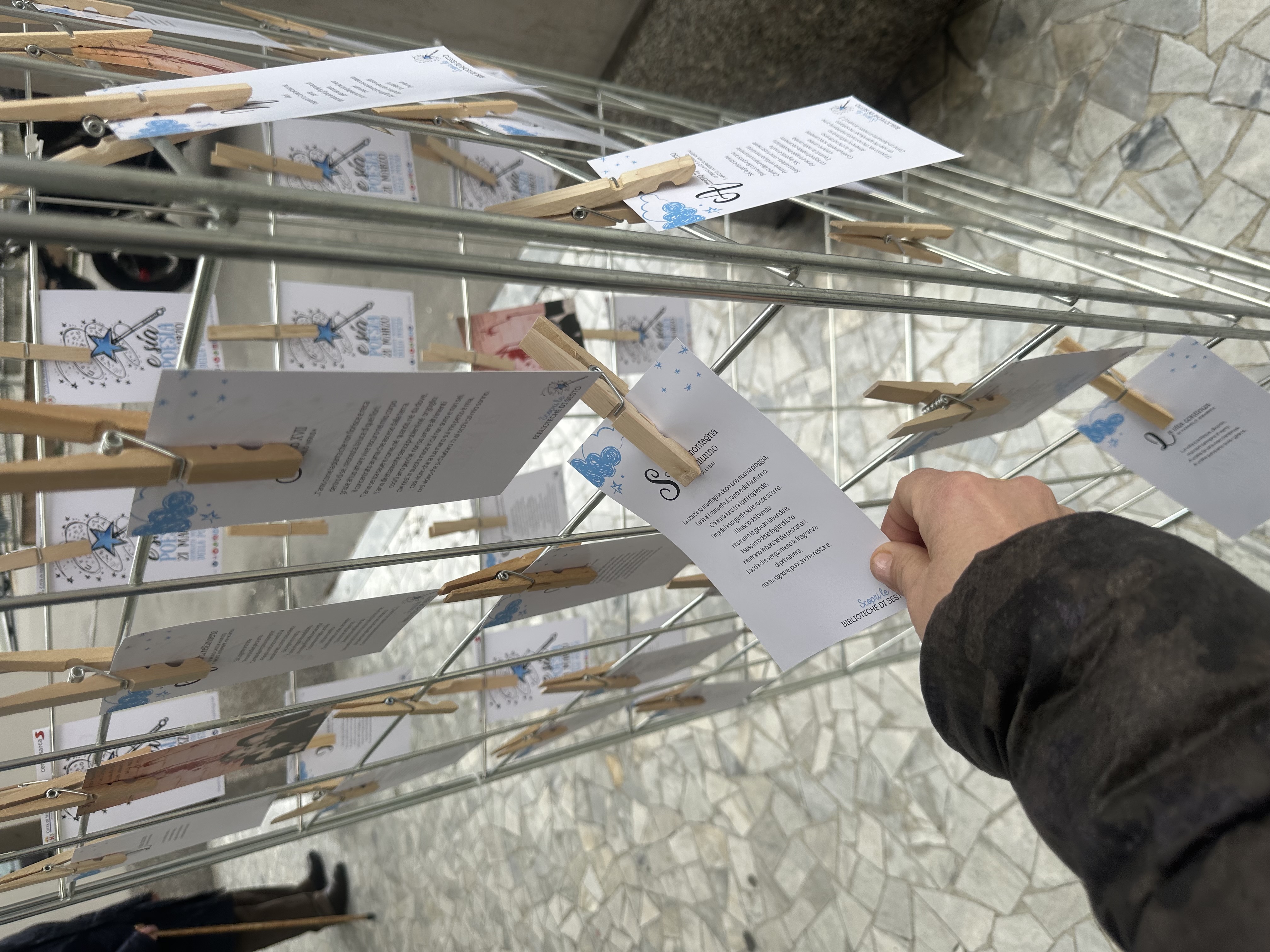 immagine di galleria 'E sia poesia 2025'