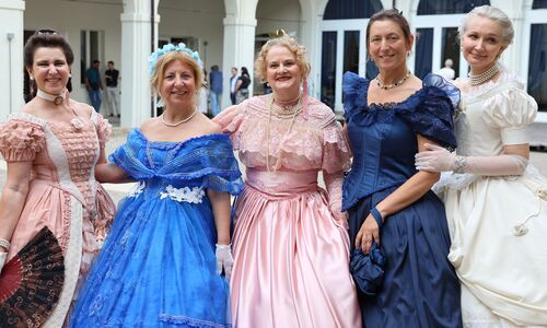 immagine di galleria 'Inaugurazione di Villa Visconti D'Aragona'