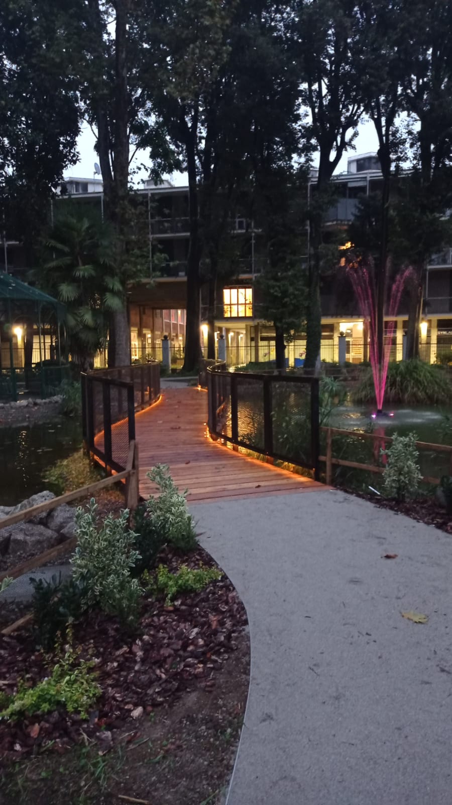 immagine di galleria 'Restyling del giardino di villa Mylius - prima parte'