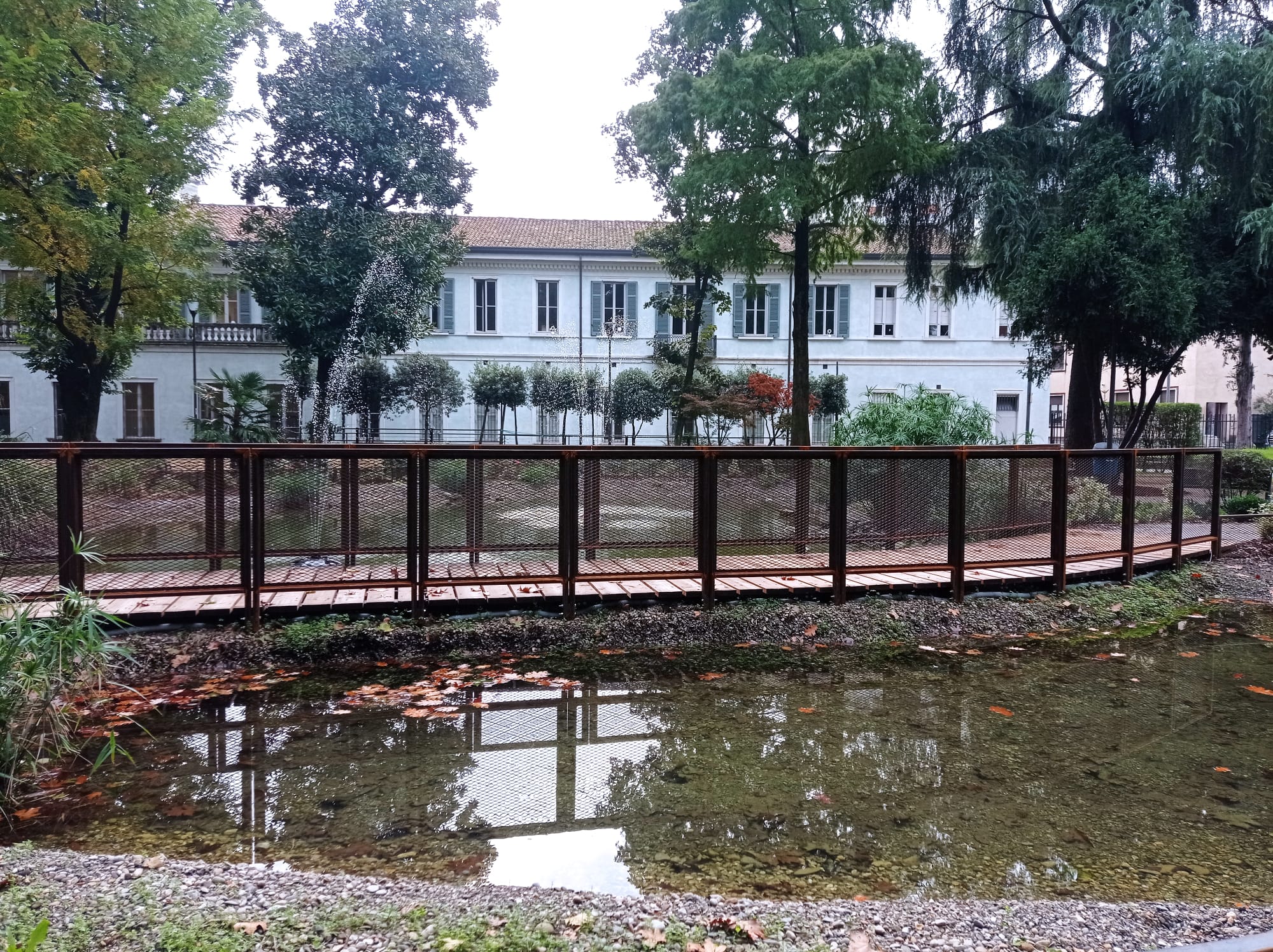 immagine di galleria 'Restyling del giardino di villa Mylius - prima parte'