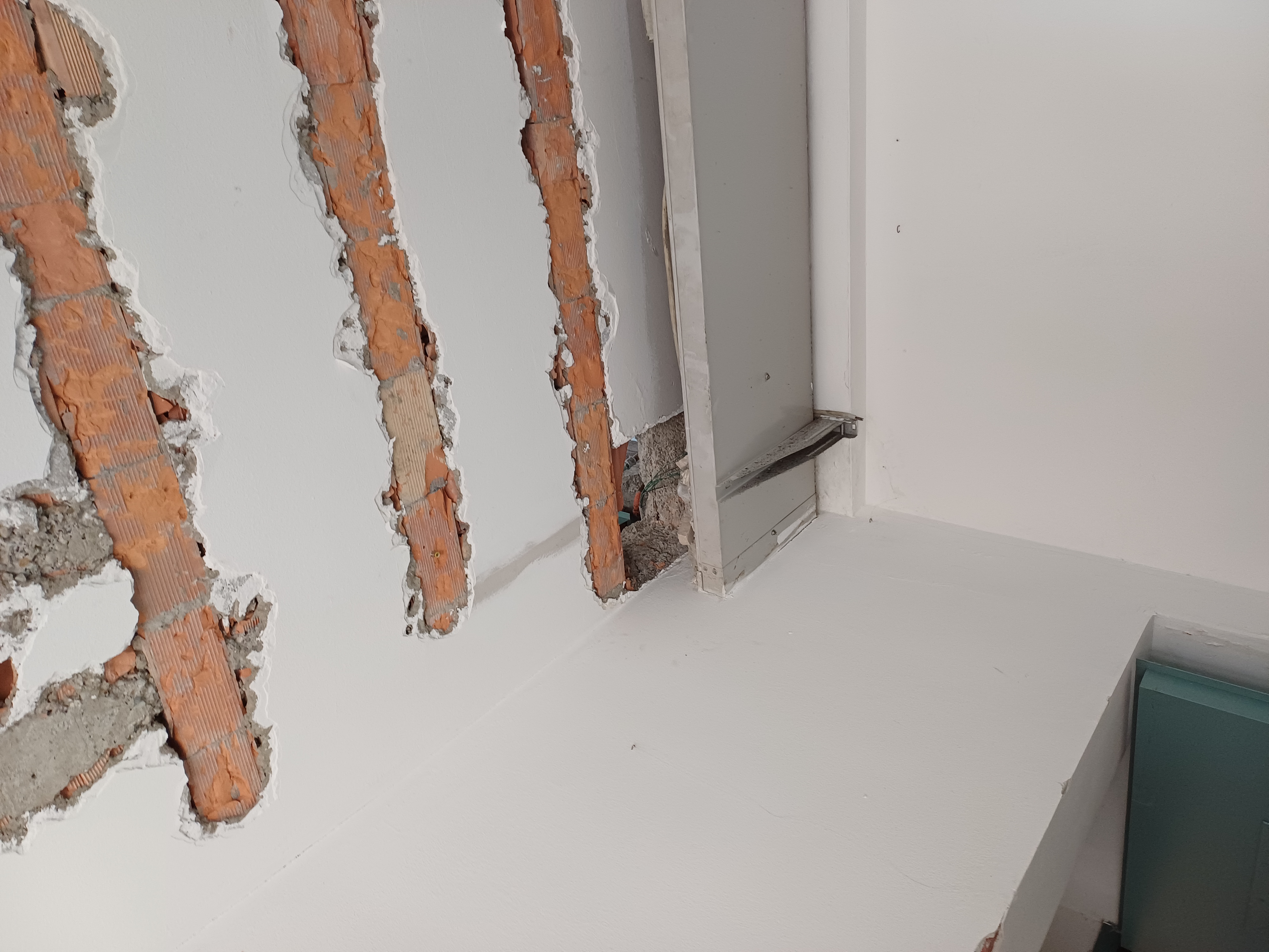 immagine di galleria 'Scuola Oriani: il cantiere'