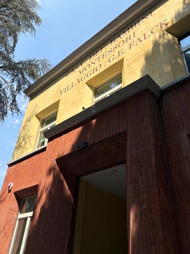 immagine di galleria 'Casa dei Bambini Montessori: centro polifunzionale per la famiglia'
