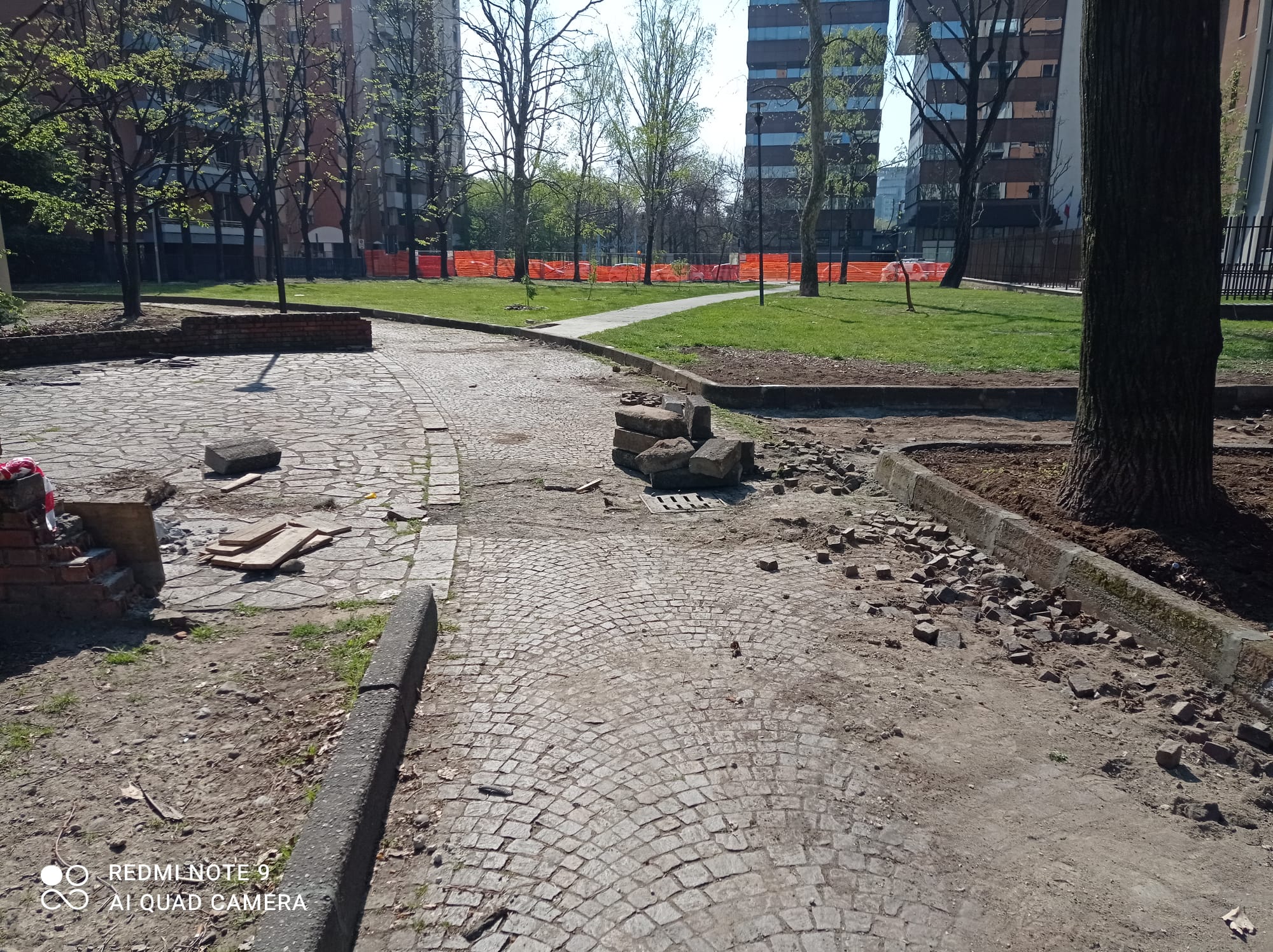 immagine di galleria 'Riqualificazione del giardino Norma Cossetto'