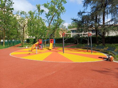 immagine di galleria 'Riqualificazione del giardino Bazzega-Corridoni Padovani'