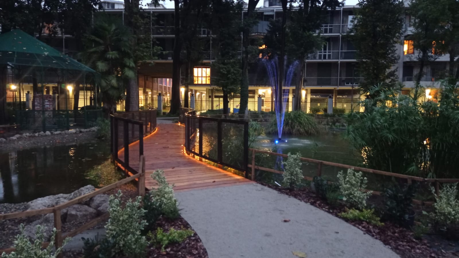 immagine di galleria 'Restyling del giardino di villa Mylius - prima parte'